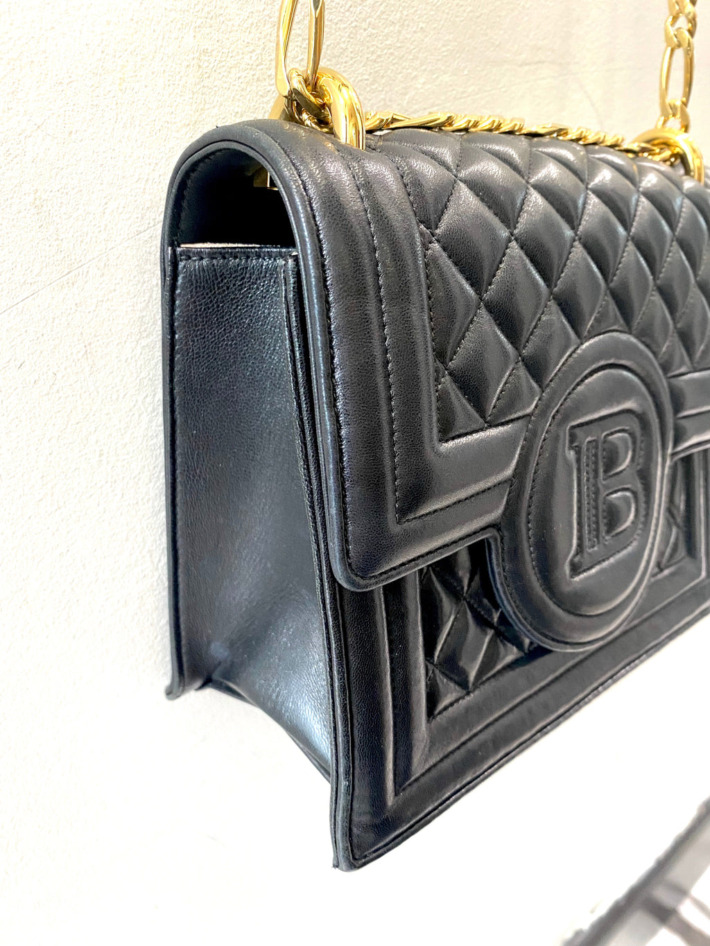 BALMAIN QUILTED LAMBSKIN B BAG 21 CROSSBODY BAG
