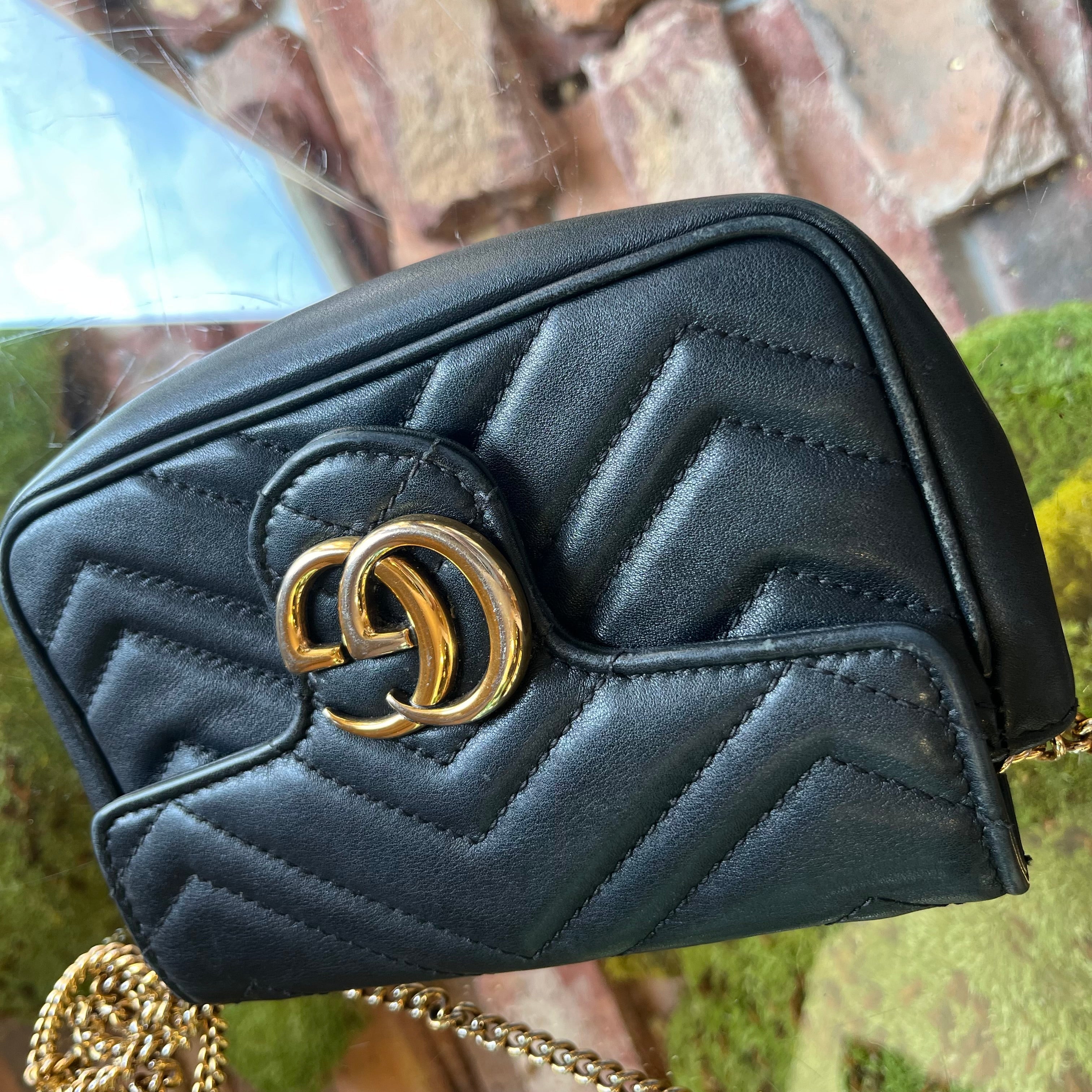 GUCCI GG Marmont Super Mini Black Calfskin Matelassé Crossbody