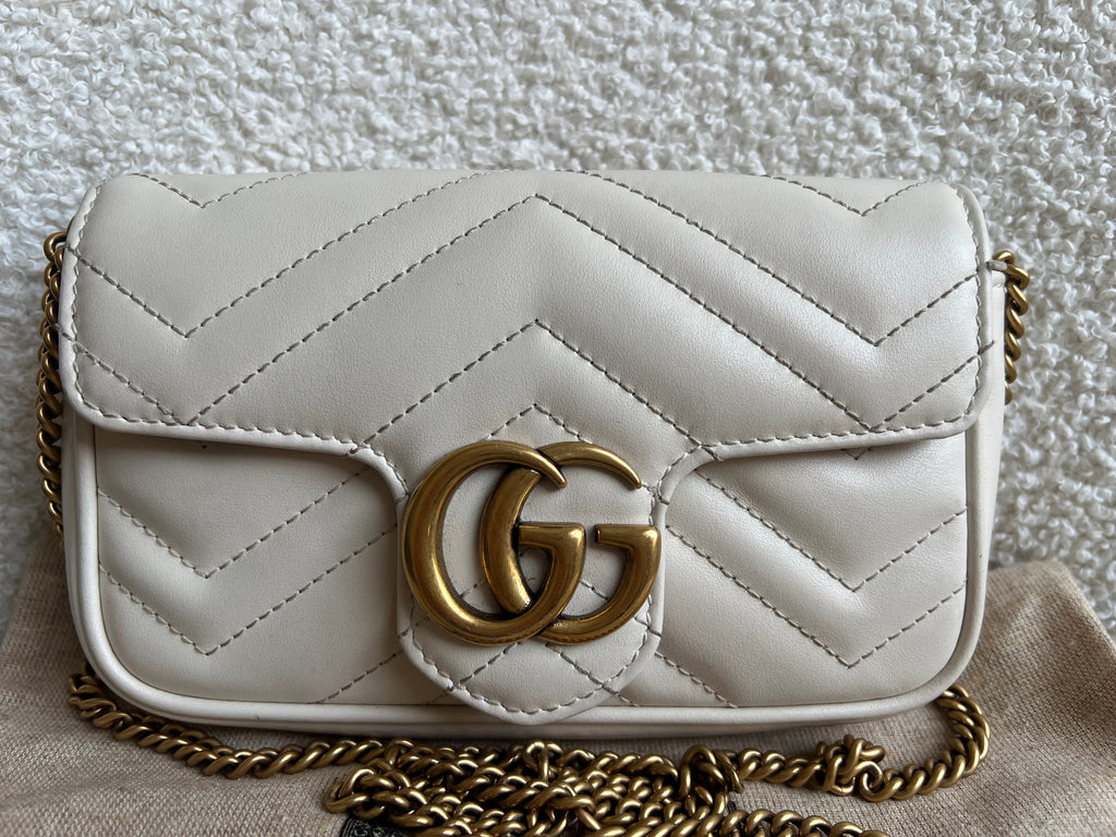 Gucci GG White Marmont Super Mini Shoulder Bag (RRP £985)