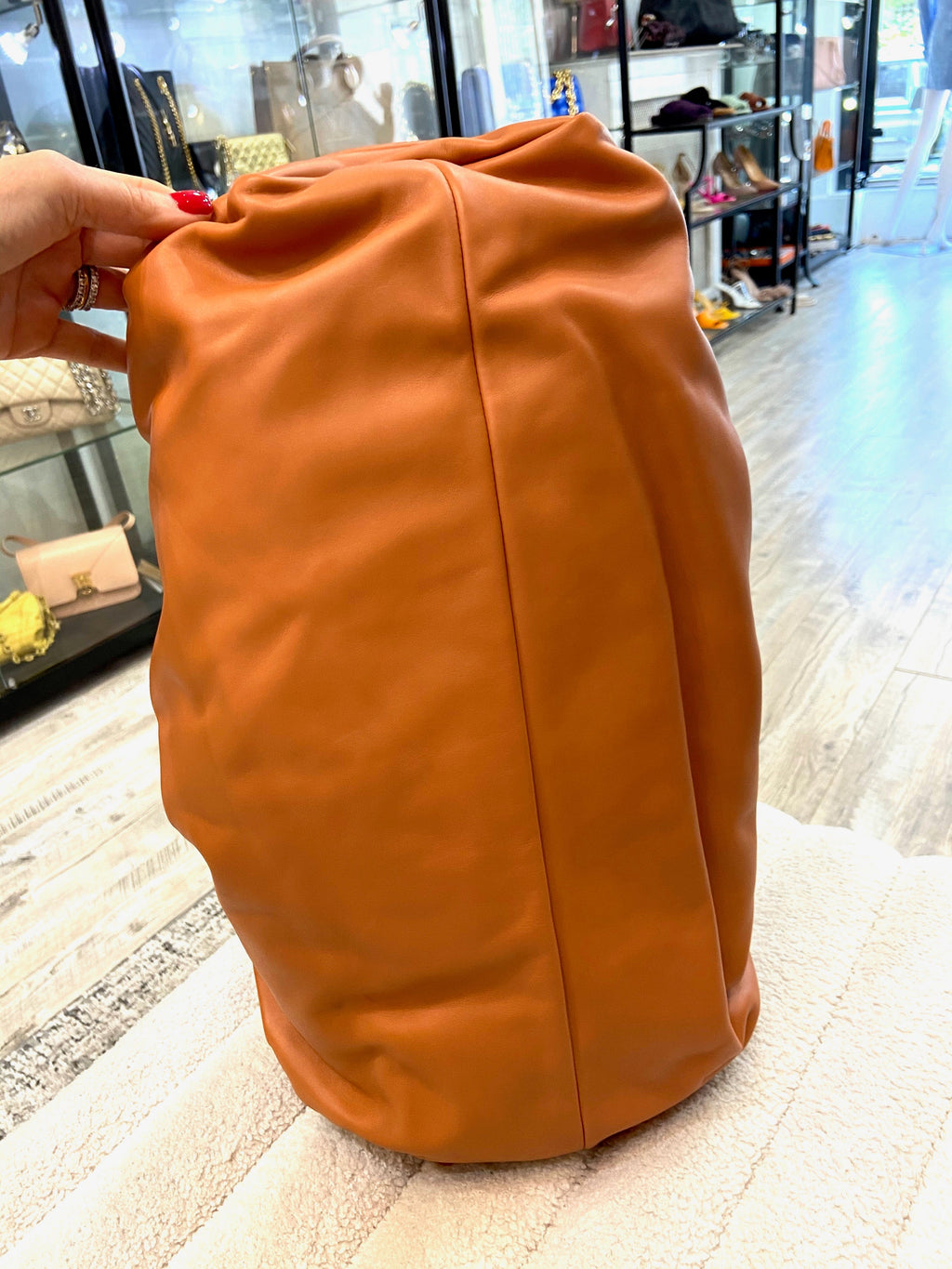 BOTTEGA VENETA SMOOTH BUTTER CALFSKIN MAXI SHOULDER BAG