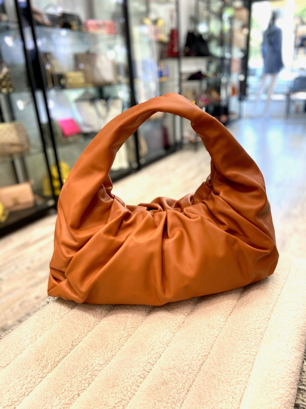 BOTTEGA VENETA SMOOTH BUTTER CALFSKIN MAXI SHOULDER BAG