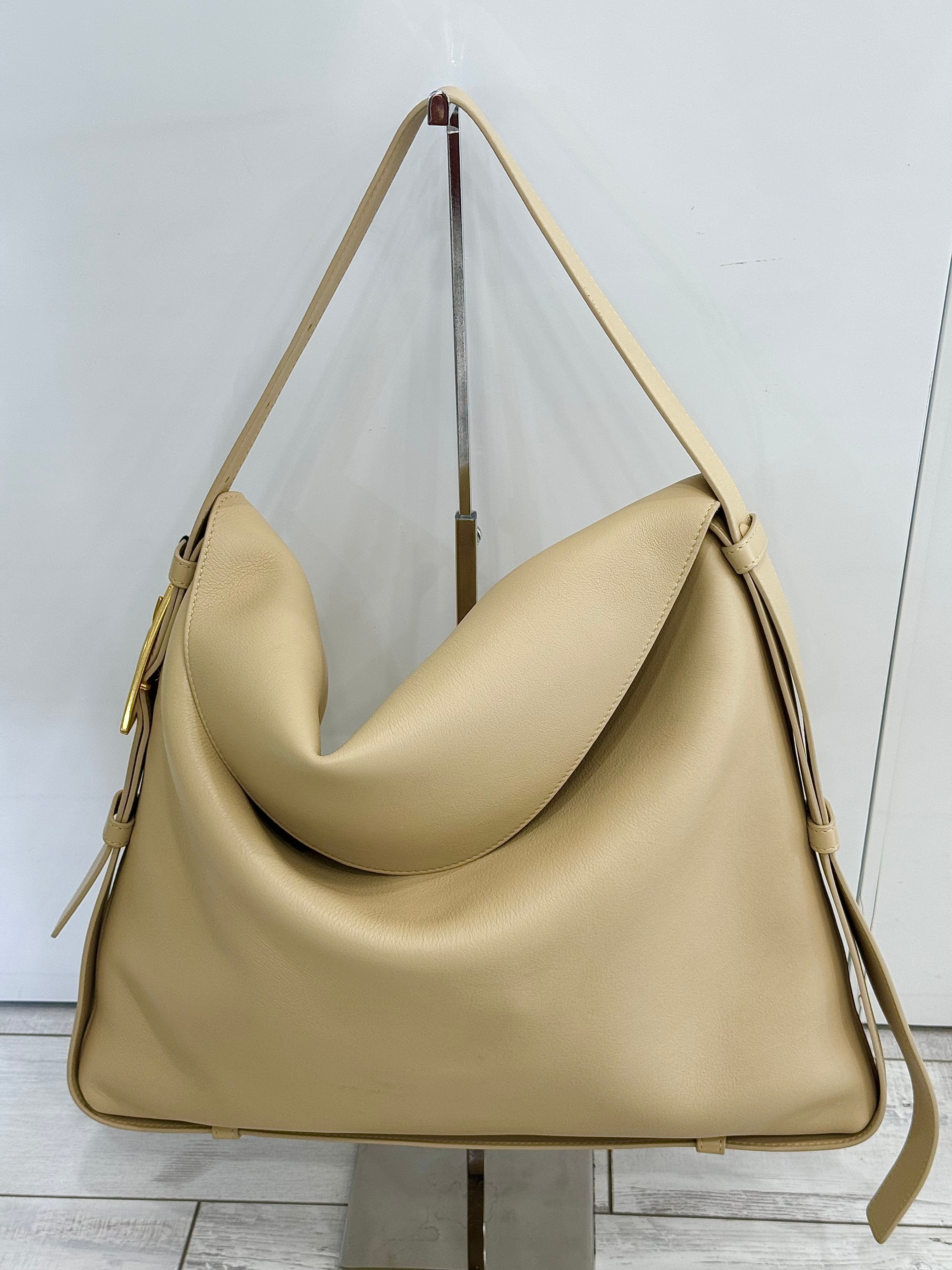 BOTTEGA VENETA CALFSKIN LEATHER CRADLE SHOULDER BAG