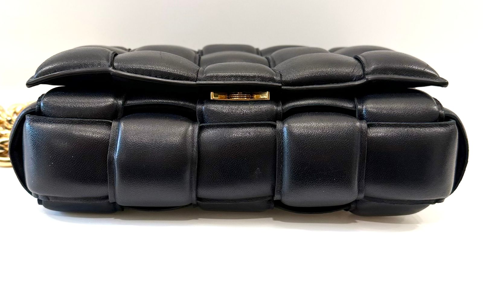 BOTTEGA VENETA MAXI INTRECCIO CHAIN CASSETTE CROSSBODY BAG