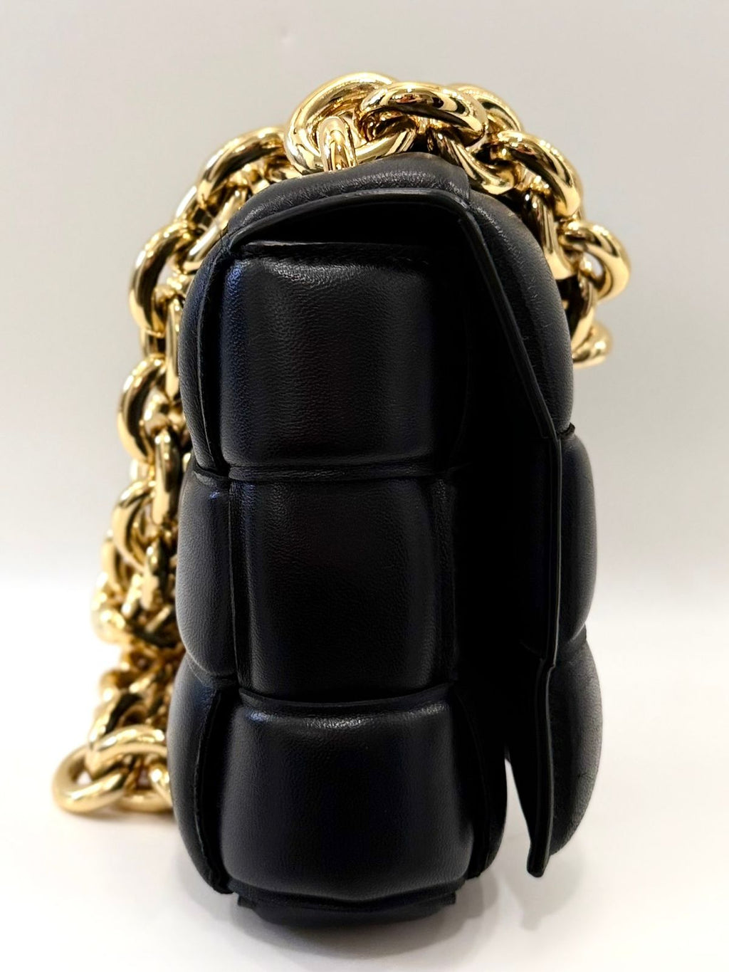 BOTTEGA VENETA MAXI INTRECCIO CHAIN CASSETTE CROSSBODY BAG