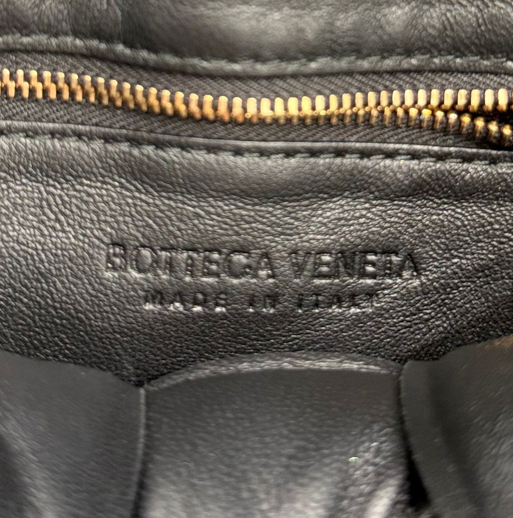 BOTTEGA VENETA MAXI INTRECCIO CHAIN CASSETTE CROSSBODY BAG