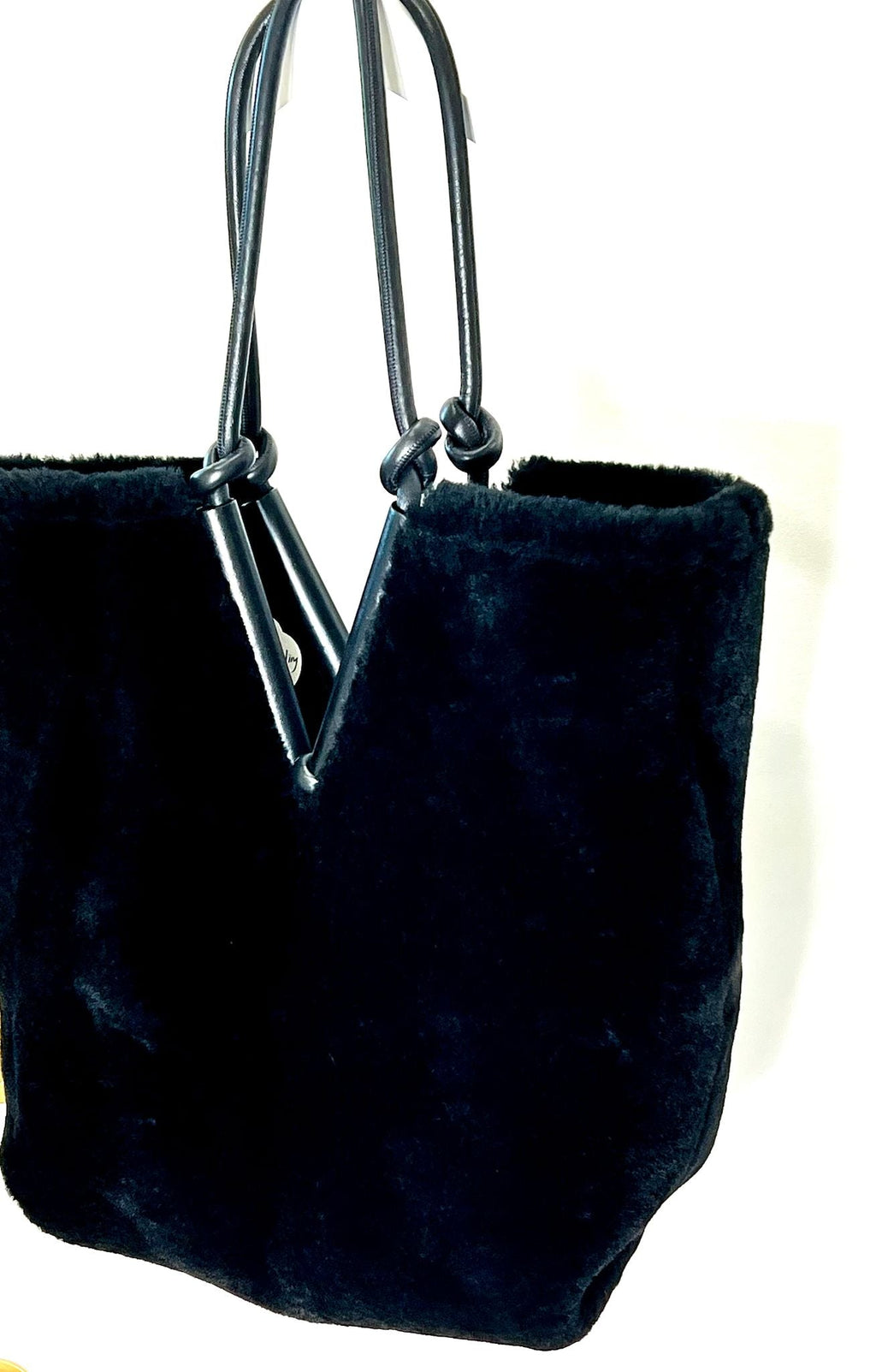 BOTTEGA VENETA SHEARLING REVERSIBLE TOTE BAG