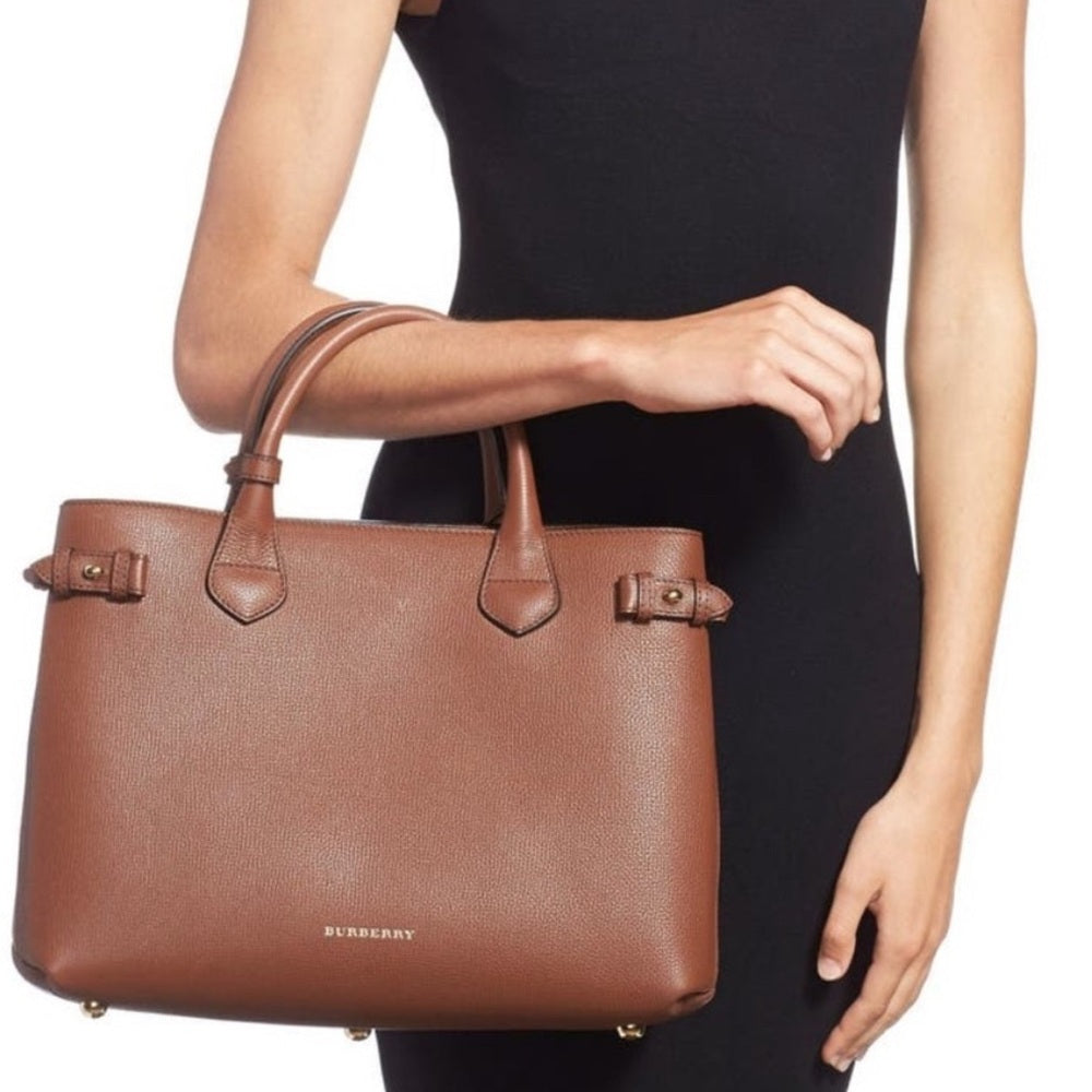 BURBERRY MEDIUM BANNER HOUSE CHECK CALFSKIN LEATHER TOTE BAG