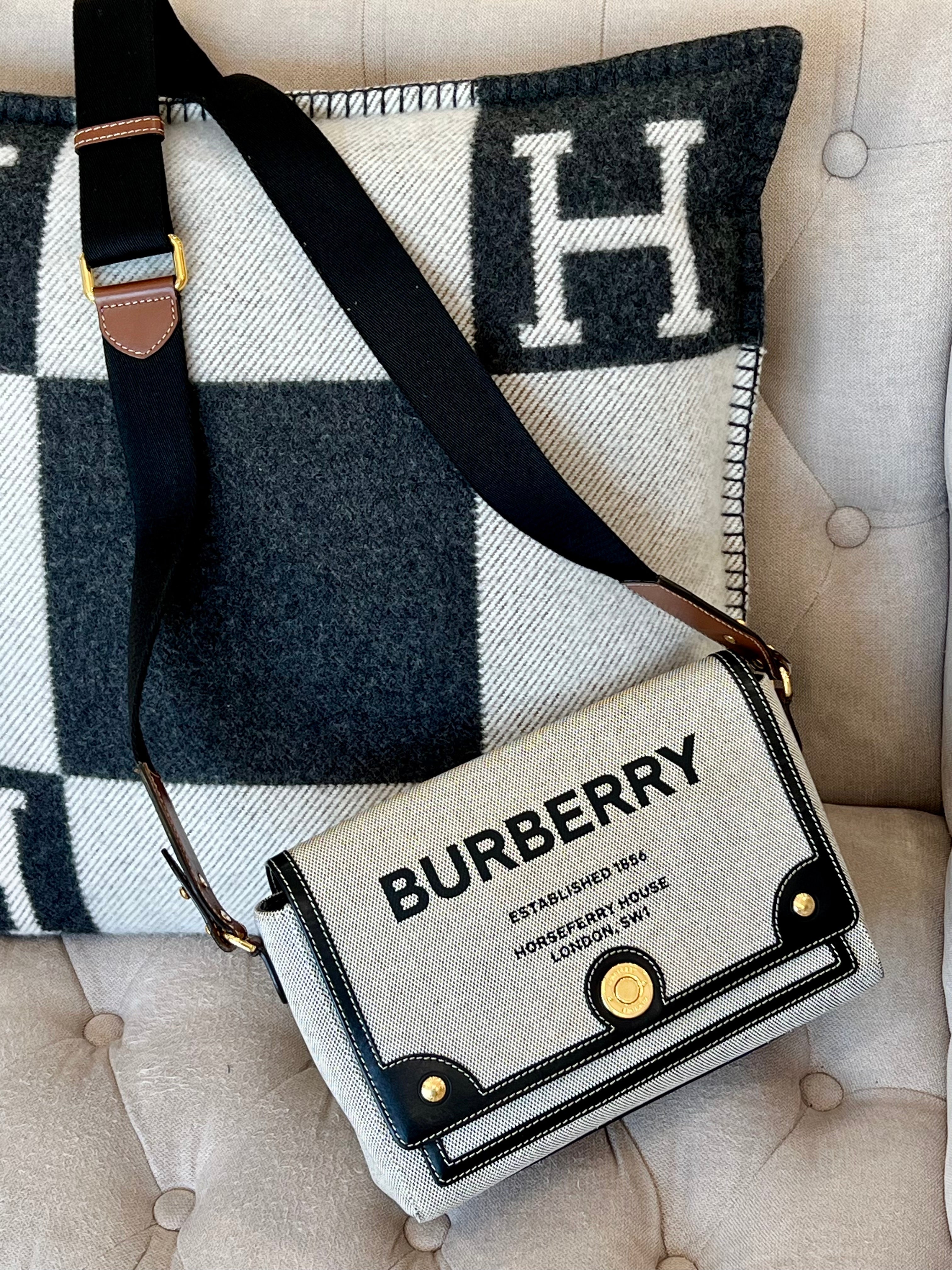 BURBERRY HORSEFERRY NOTE SHOULDER BAG