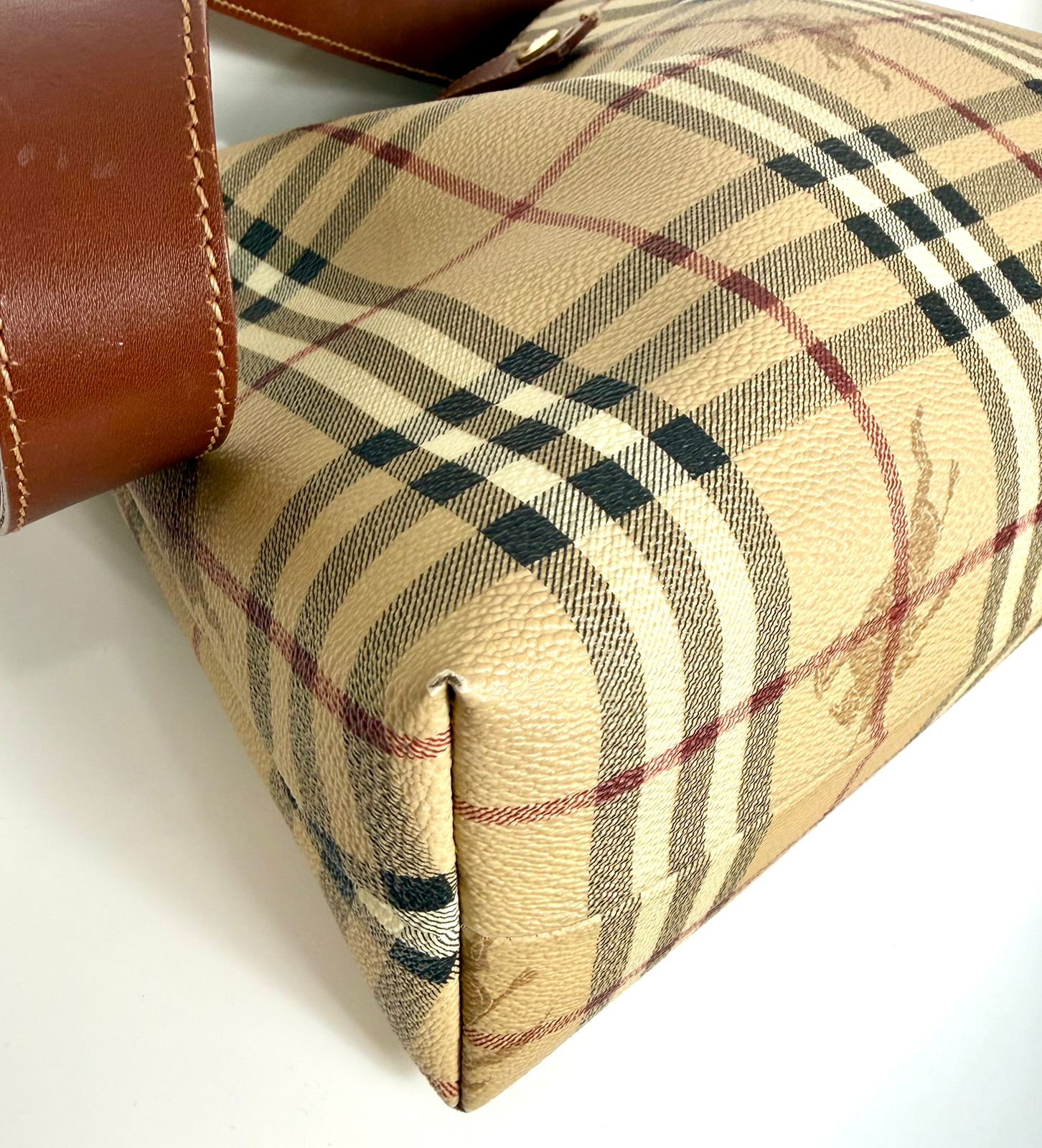 BURBERRY NOVA CHECK SHOULDER BAG