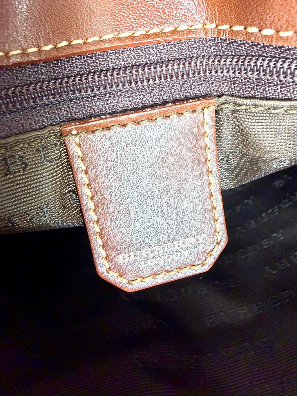 BURBERRY NOVA CHECK SHOULDER BAG