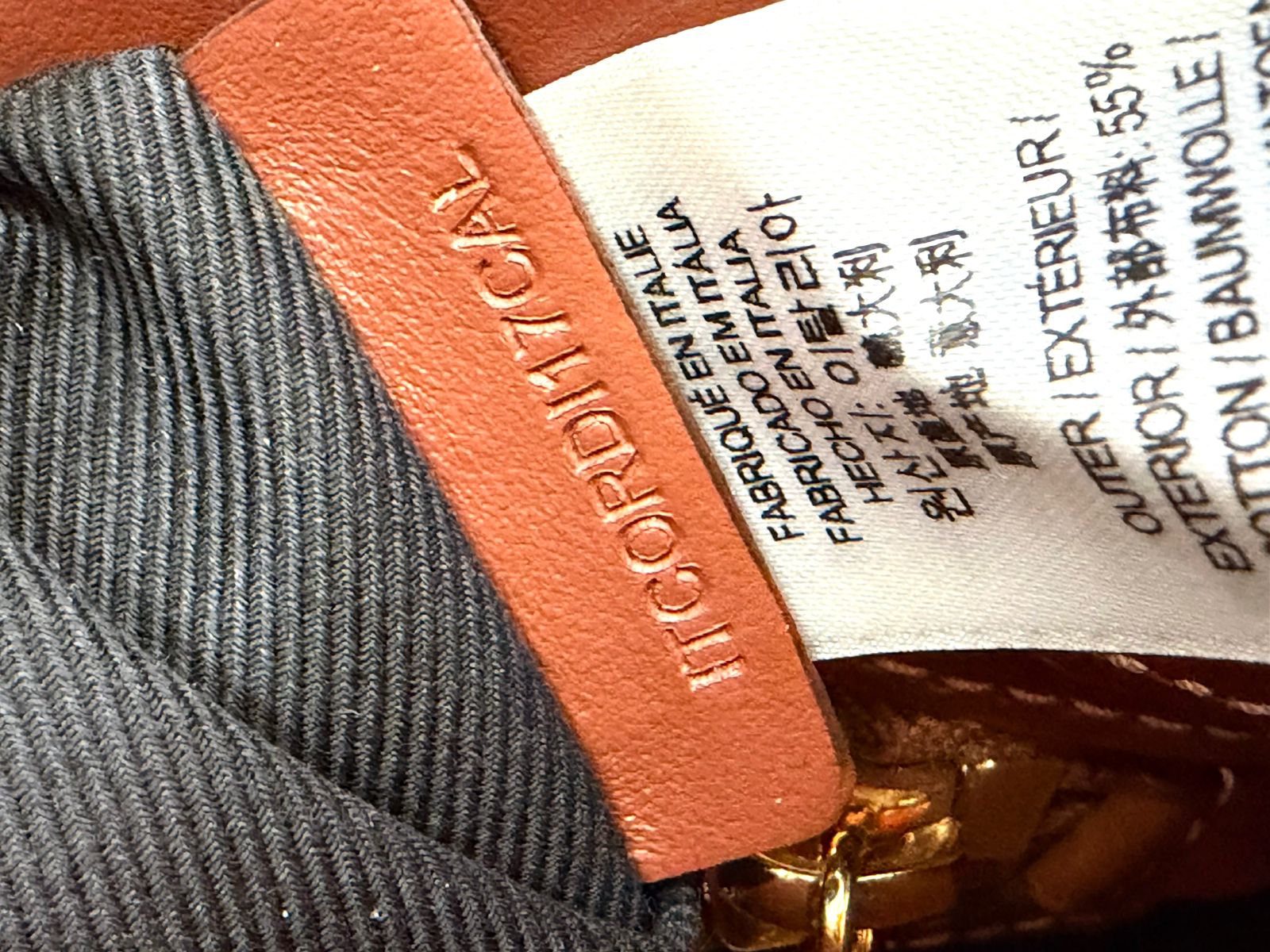 BURBERRY TITLE CHECK TOTE BAG