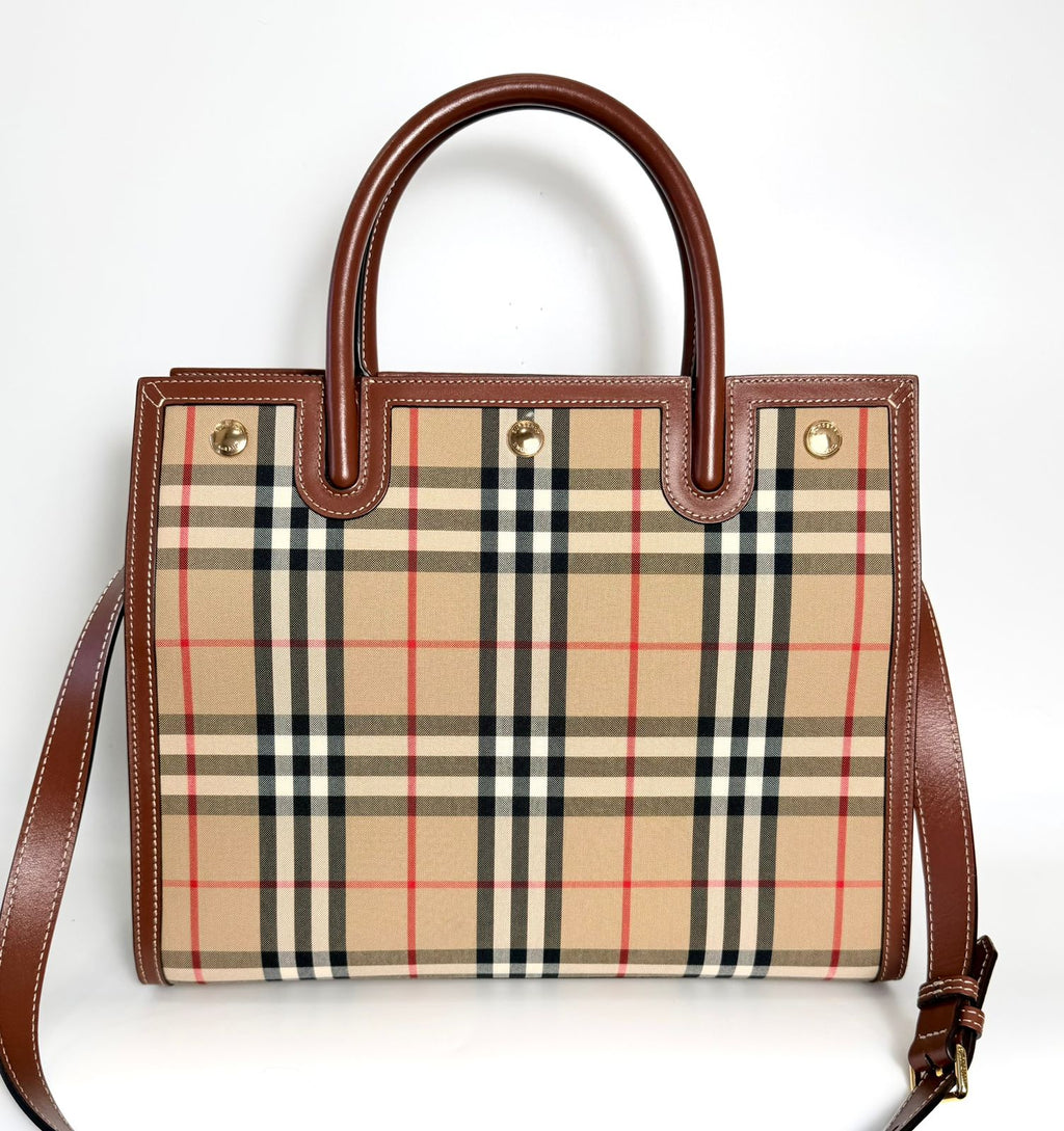 BURBERRY TITLE CHECK TOTE BAG