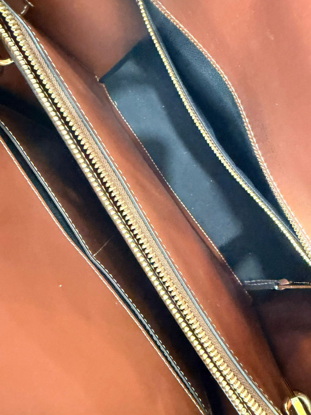 BURBERRY TITLE CHECK TOTE BAG
