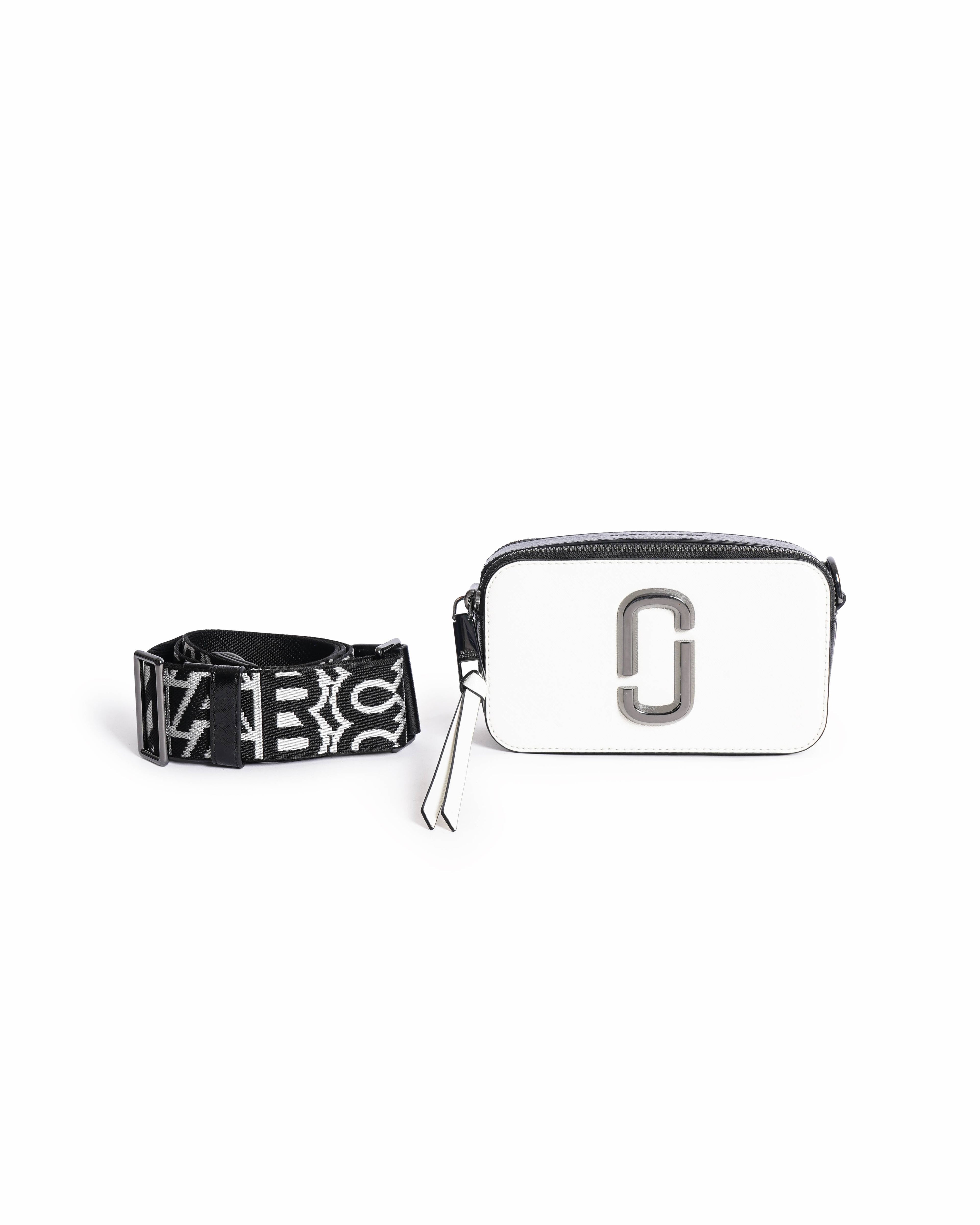 The marc jacobs mini snapshot crossbody bag