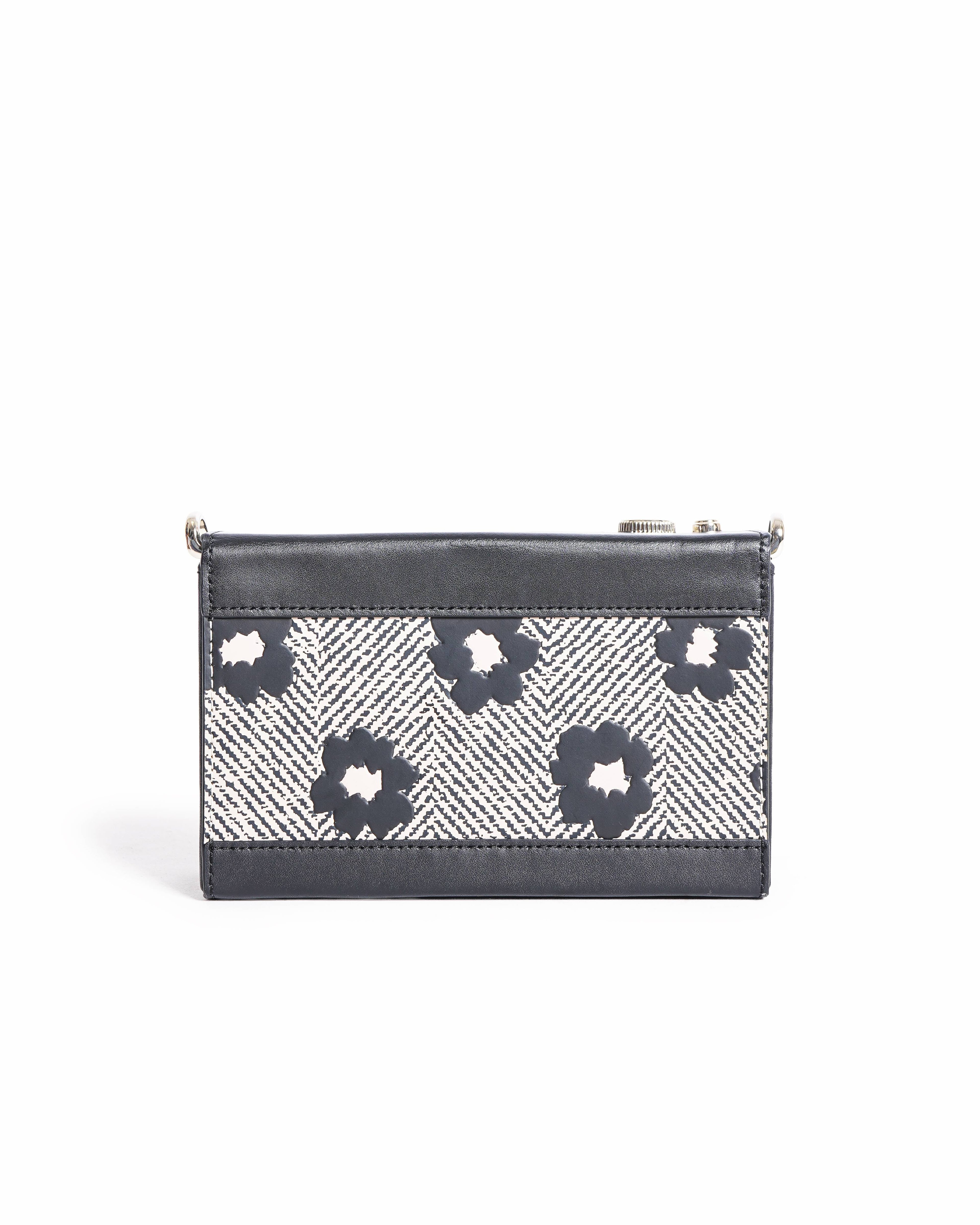 Kate Spade  Snap Camera Crossbody In Herrington Bone