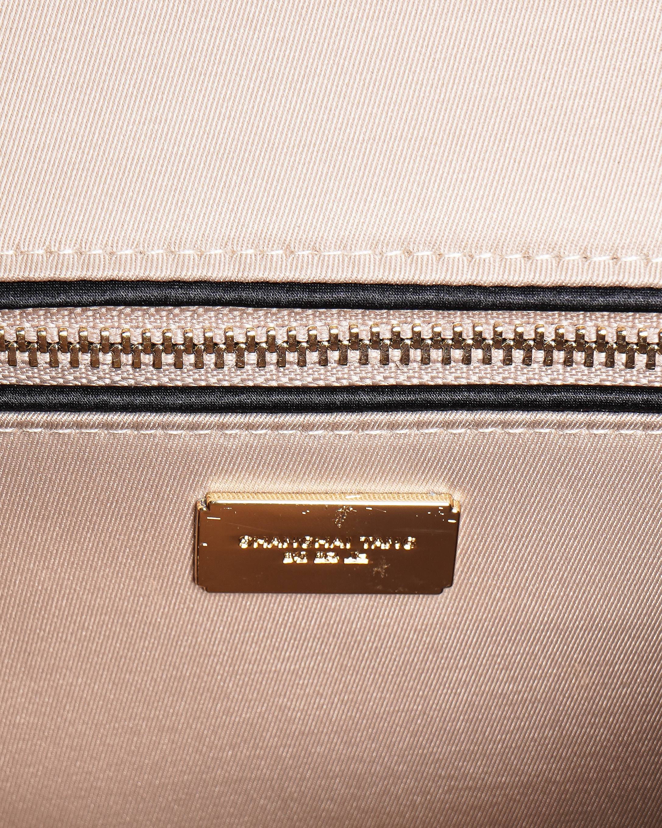 Shanghai Thang Envelope Clutch Bag In Black