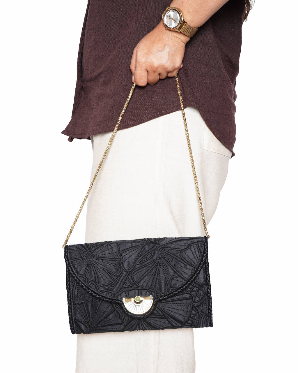 Shanghai Thang Envelope Clutch Bag In Black