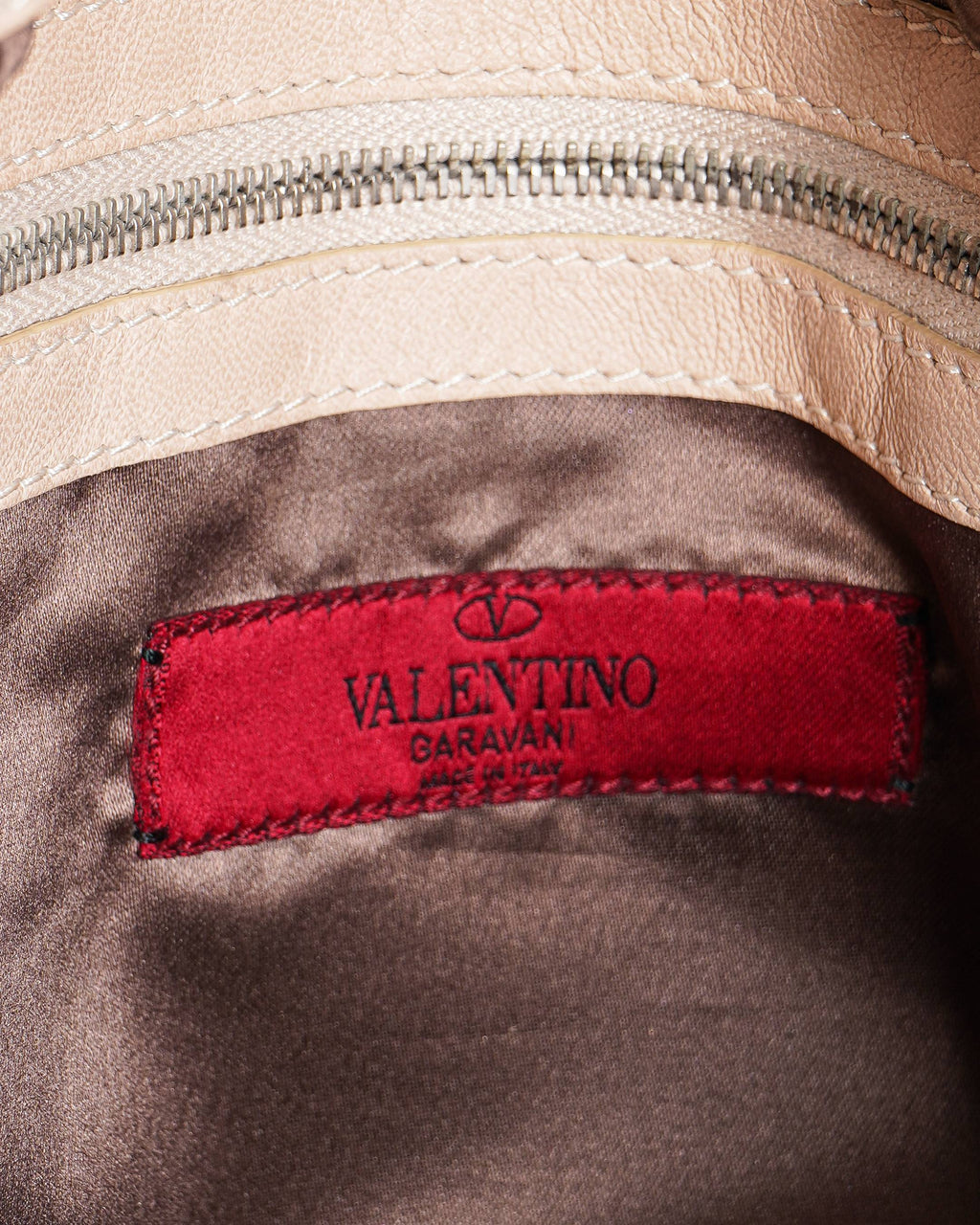 Valentino Garavani Clutch Bag In Beige