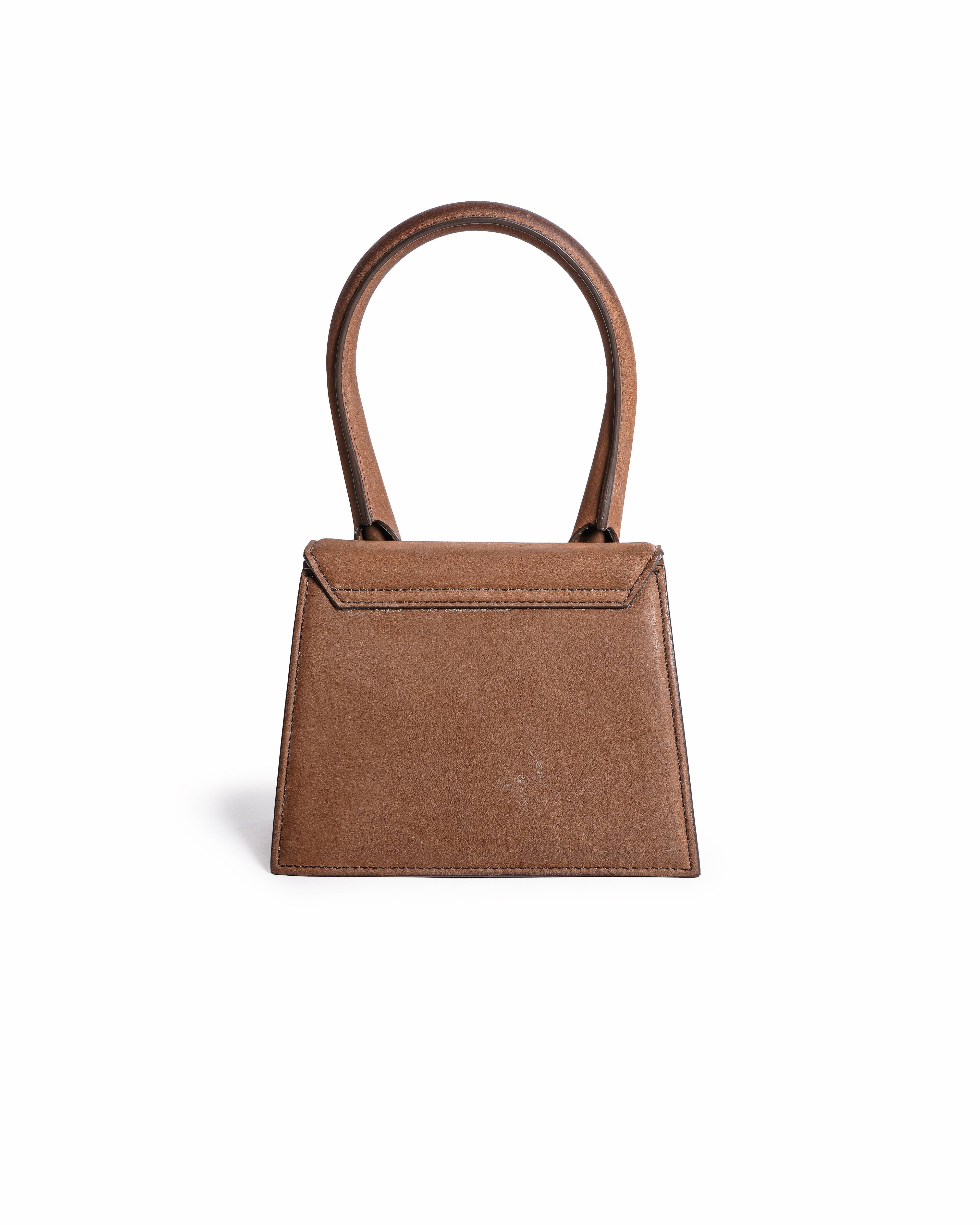 Jacquemus Le Chiquito Moyen Crossbody Bag In Brown