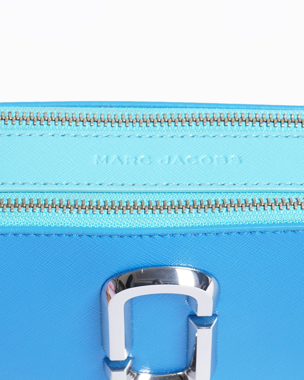 New Marc Jacobs Snapshot bag in electric blue