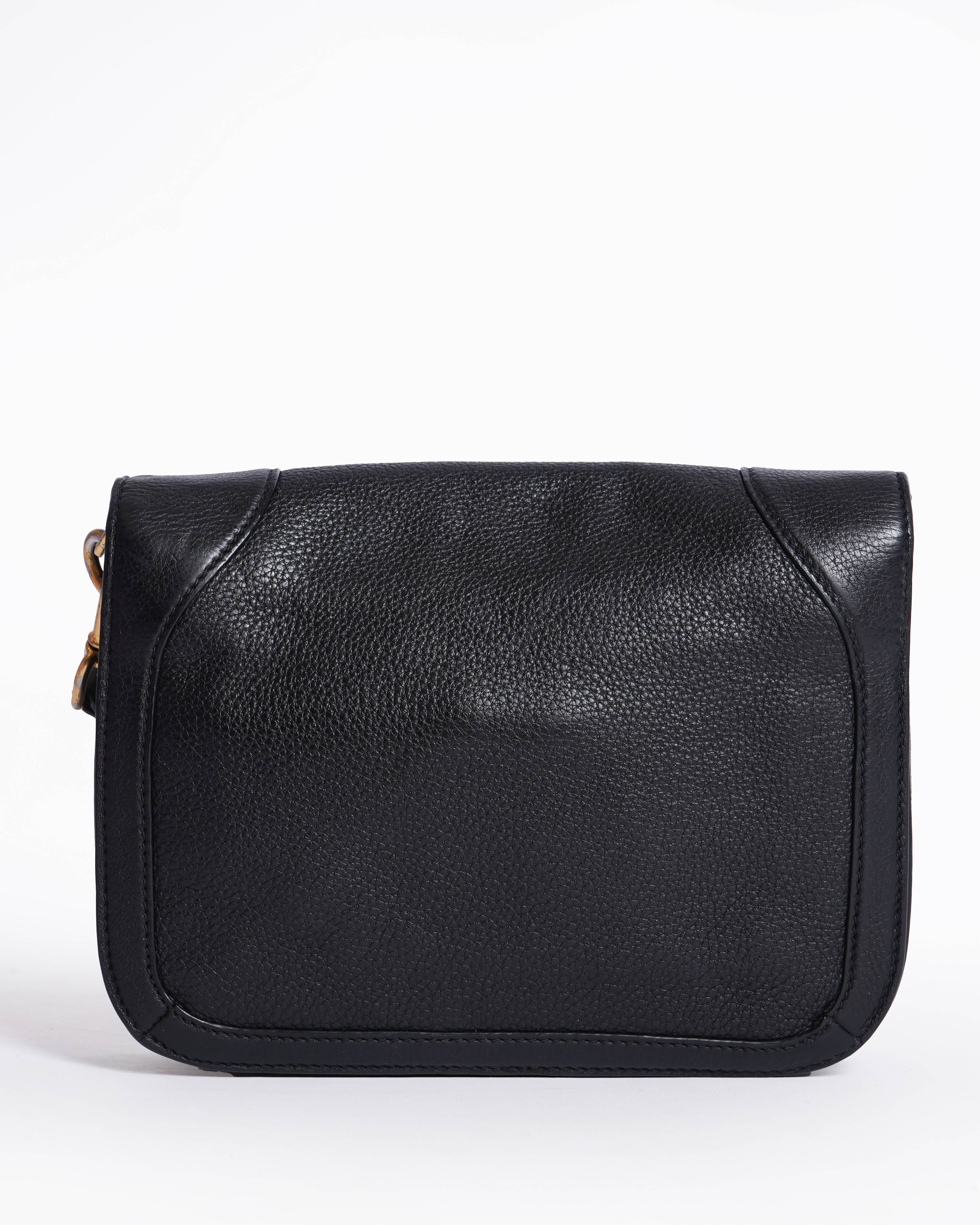 Tory Burch  Pebbled Leather crossbody bag