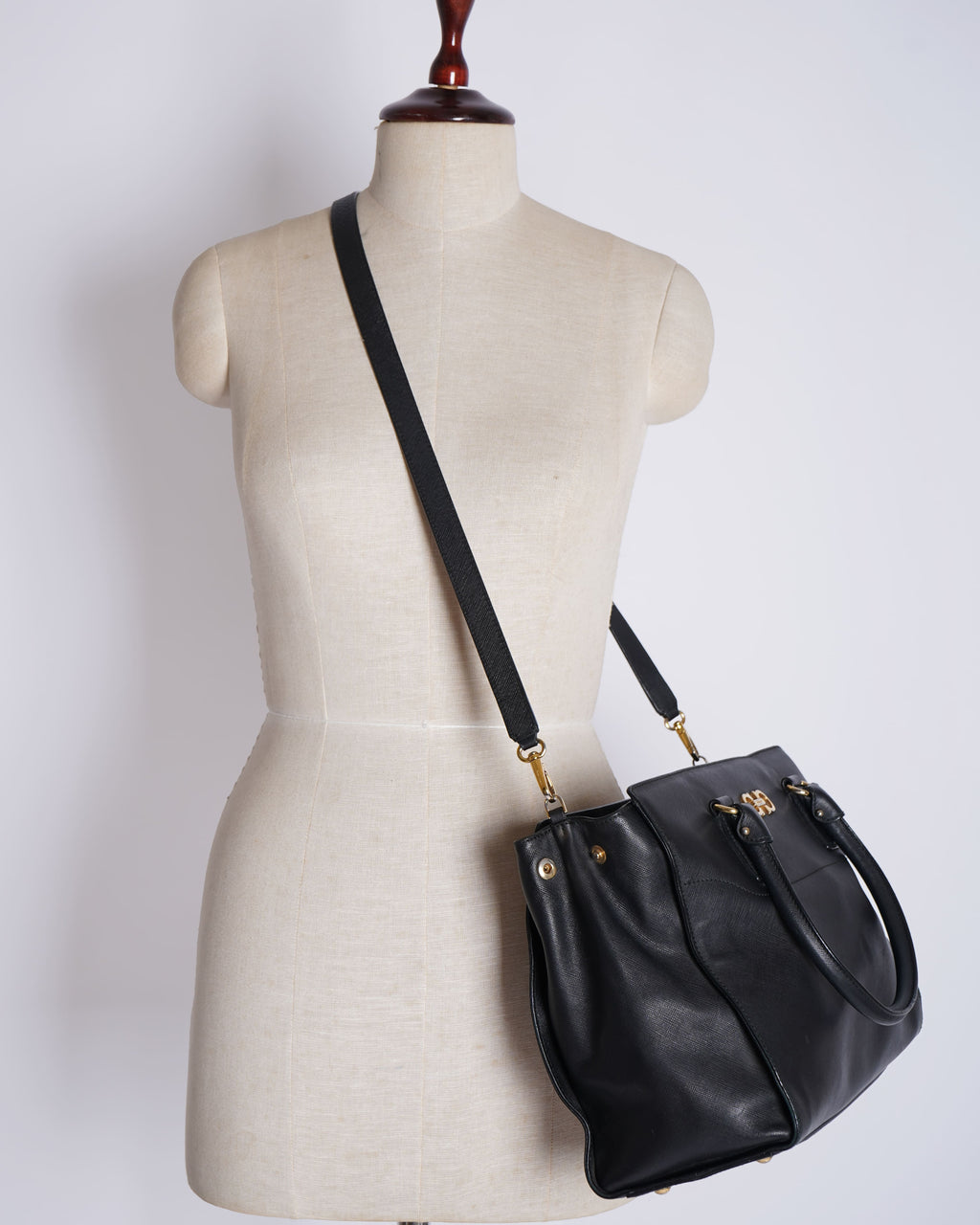 Salvatore Ferragamo Top Handle Bag In Black