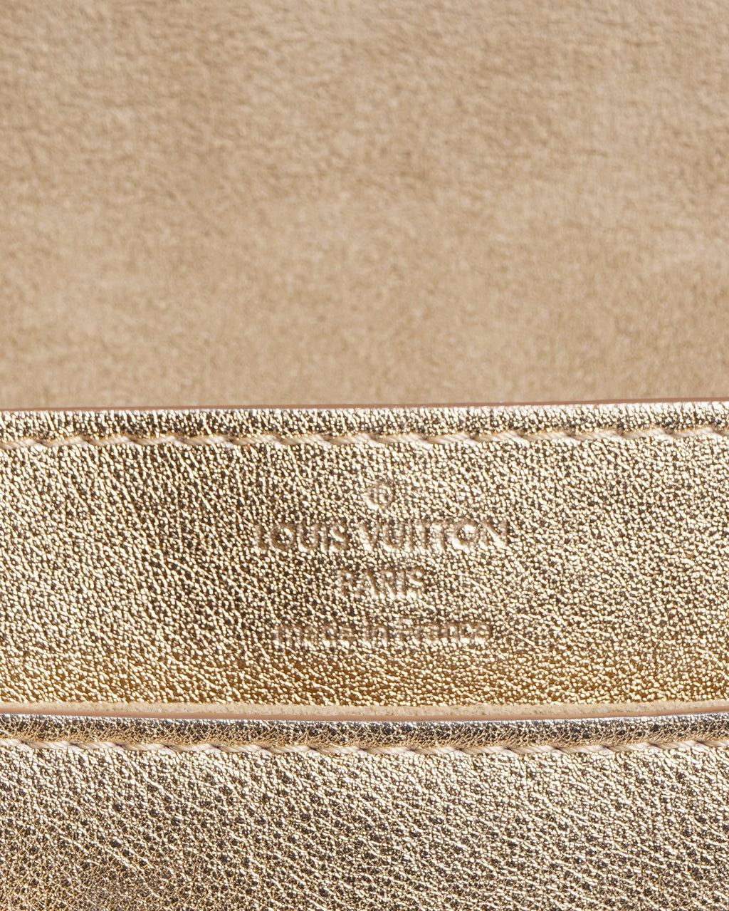Louis vuitton neo sobe louise gold clutch