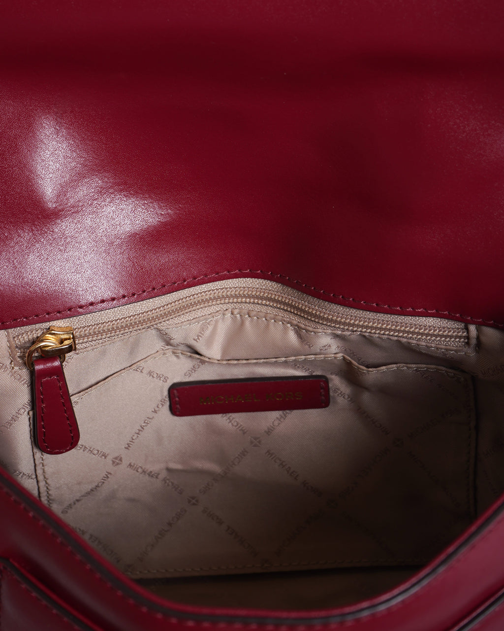 Michael Kors leather bag in maroon