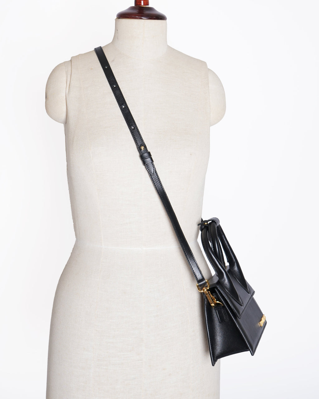 New Jacquemus Le Chiquita Moyen Black
