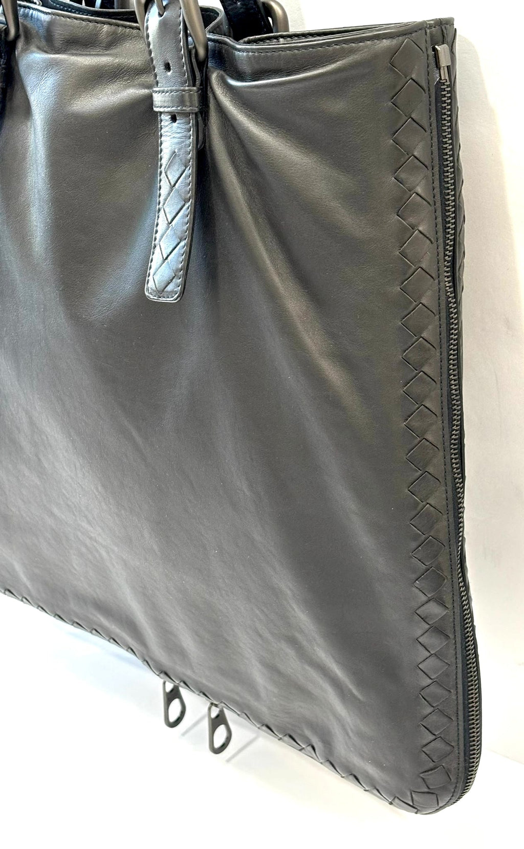 BOTTEGA VENETA INTRECCIATO LEATHER TOTE BAG