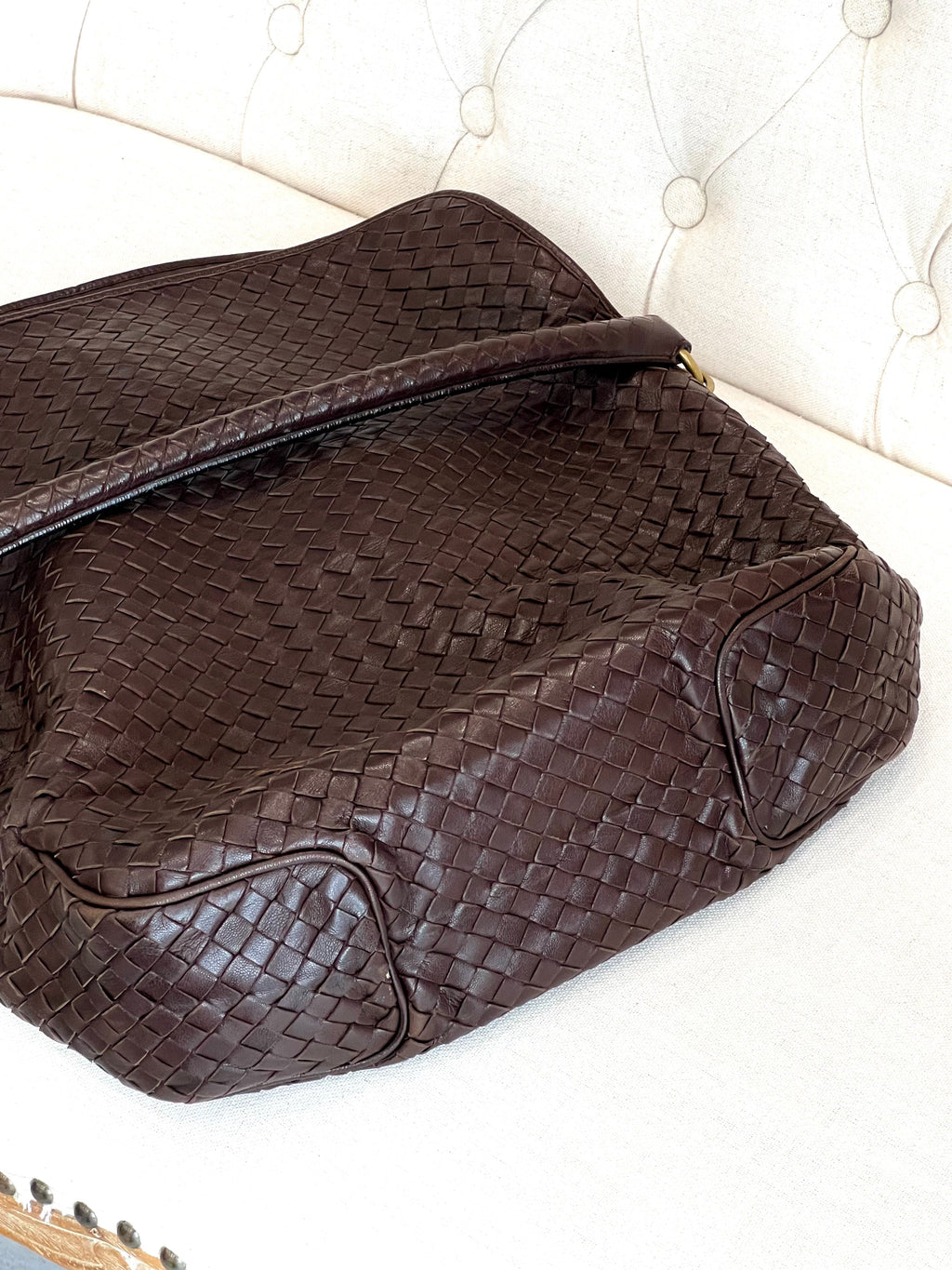 BOTTEGA VENETA INTRECCIATO NAPPA LEATHER SHOULDER BAG