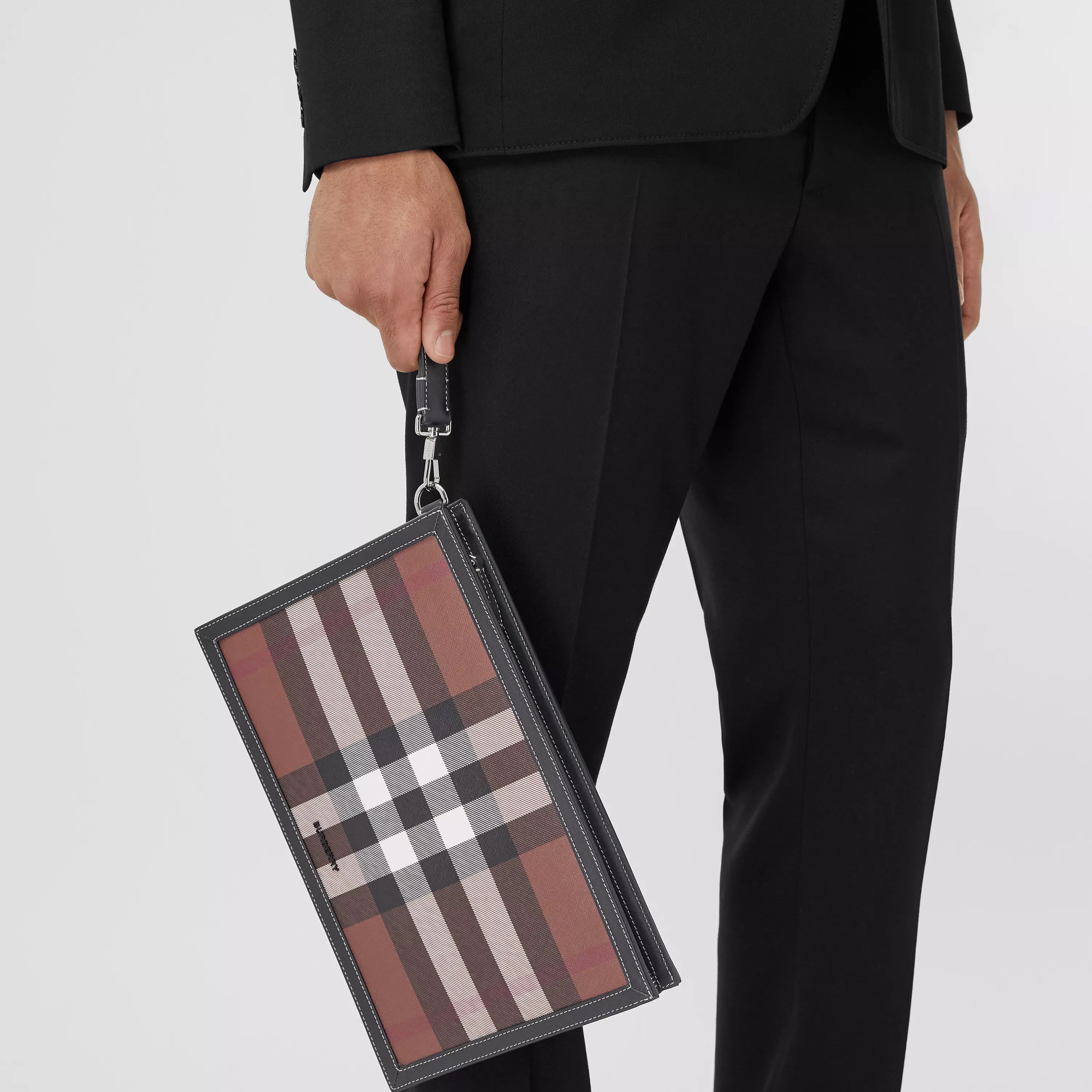 BURBERRY HOUSE CHECK & LEATHER ZIP POUCH CLUTCH