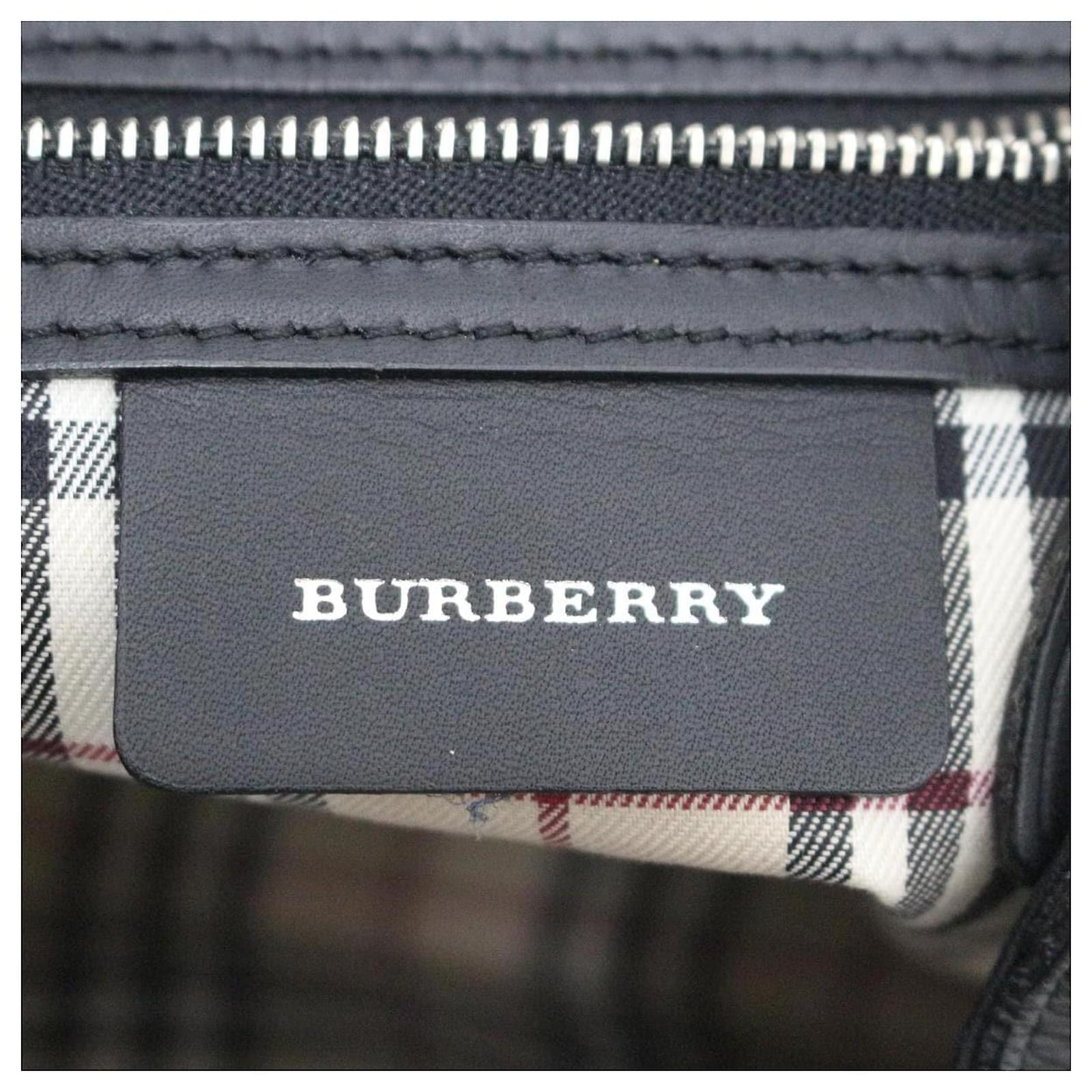 BURBERRY VINTAGE LEATHER SHOULDER BAG