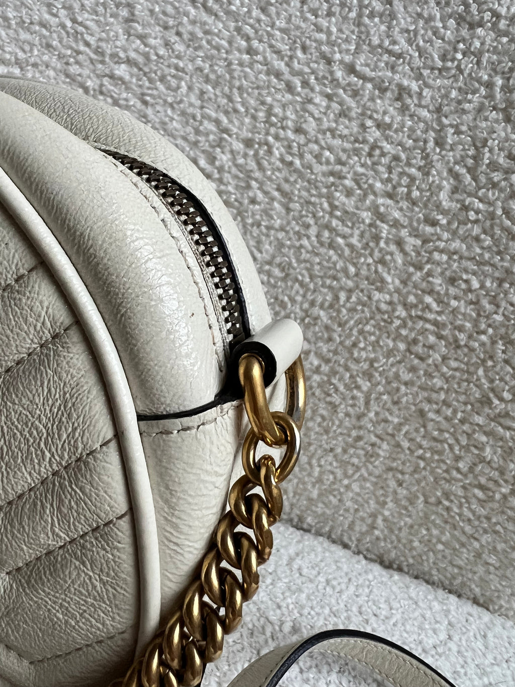 Gucci GG Round White Marmont Small Shoulder Bag (RRP £1,090)