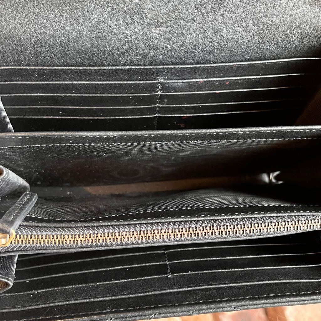 GUCCI Black Marmont Chevron Matelasse Crossbody