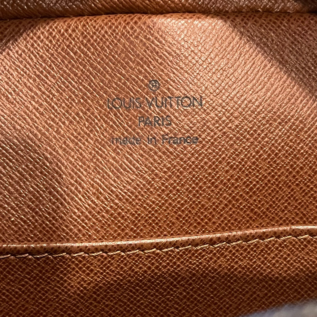 LOUIS VUITTON Cite MM Monogram Brown Canvas Shoulder Bag