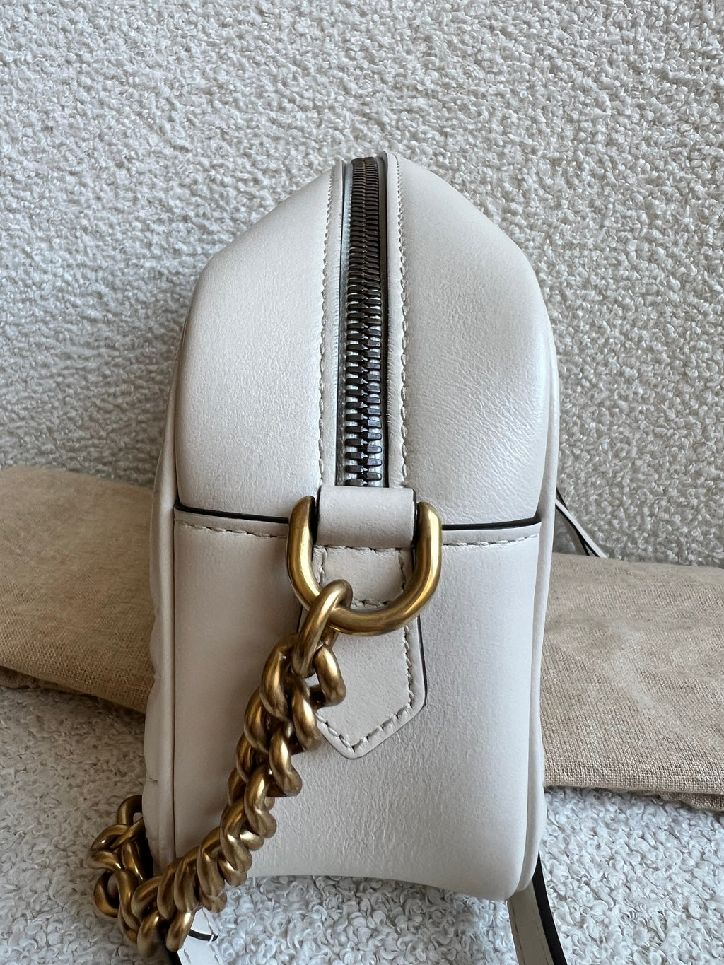 Gucci GG White Marmont Small Shoulder Bag (RRP £1440)