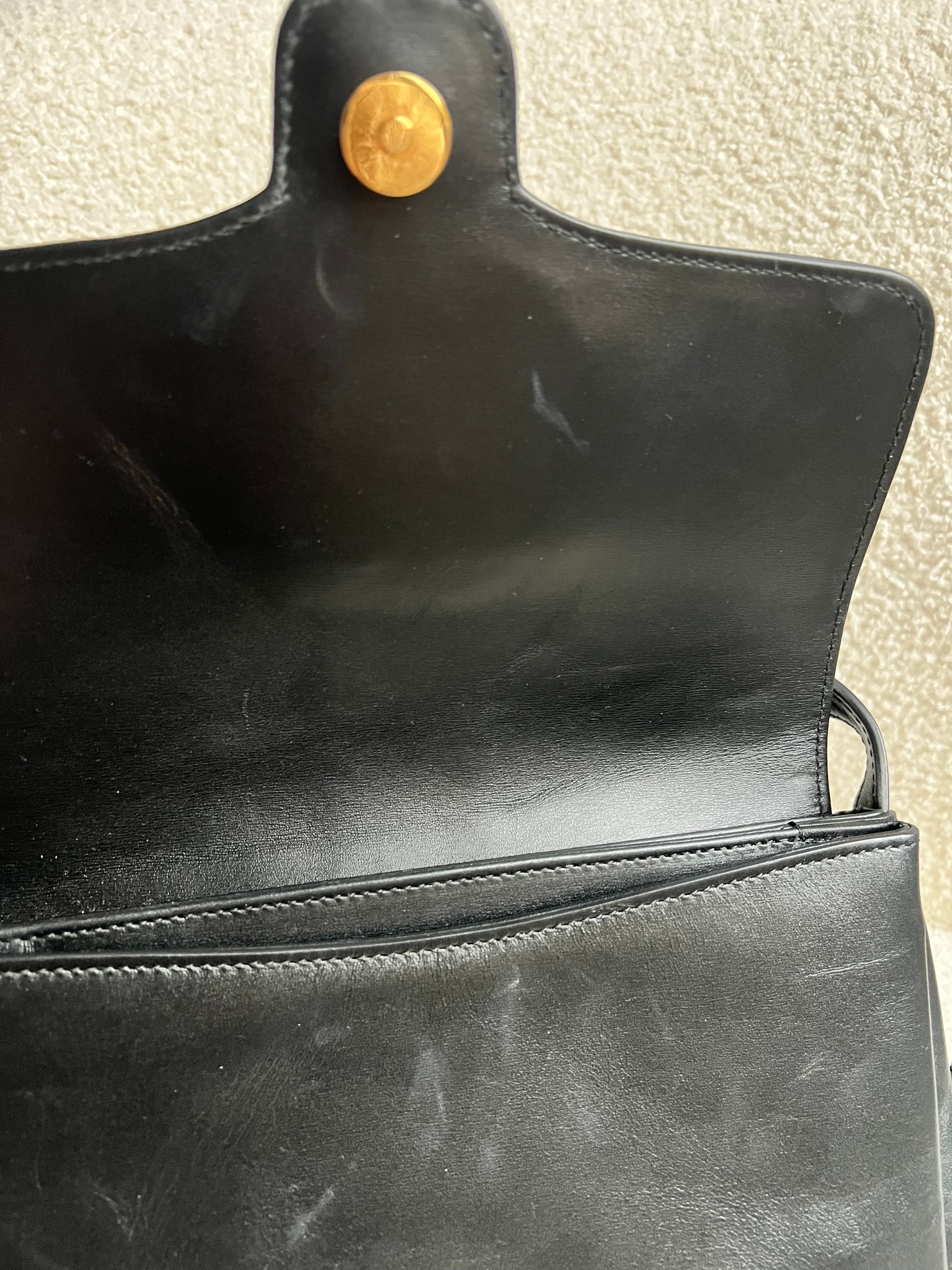 Gucci Black Small Arli Shoulder Bag