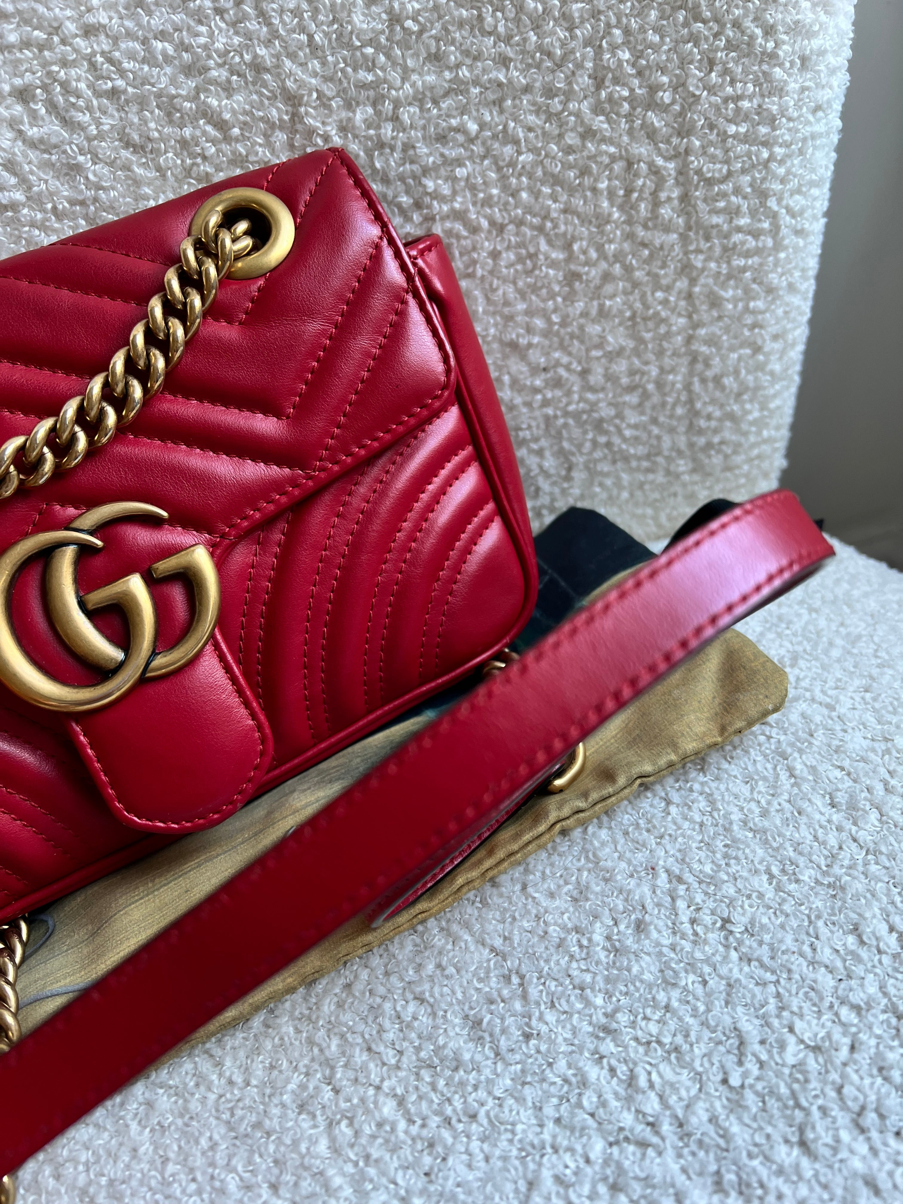 Gucci GG Hibiscus Red Marmont Mini Shoulder Bag (RRP £1,890)