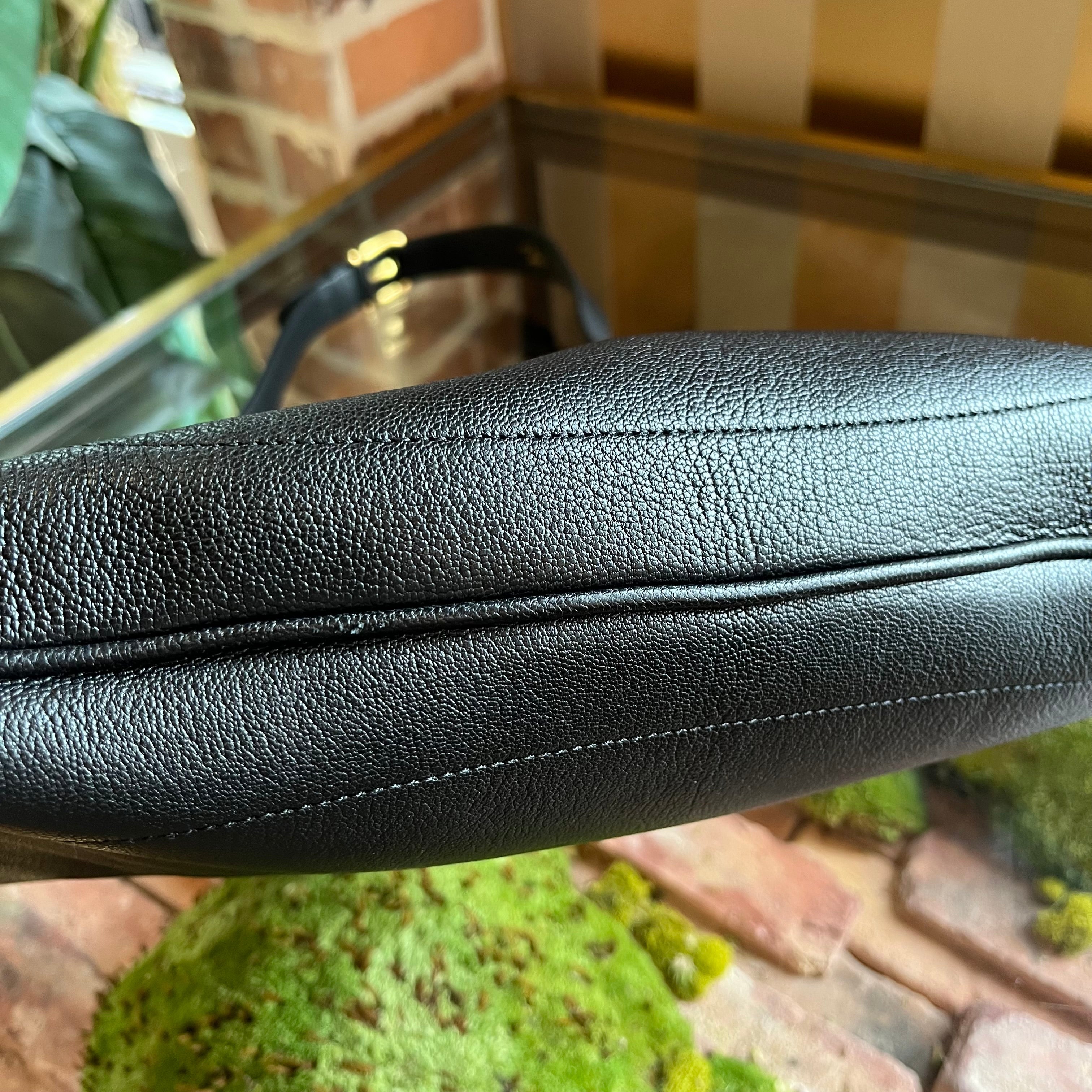 GUCCI Aphrodite Black Leather Hobo Bag