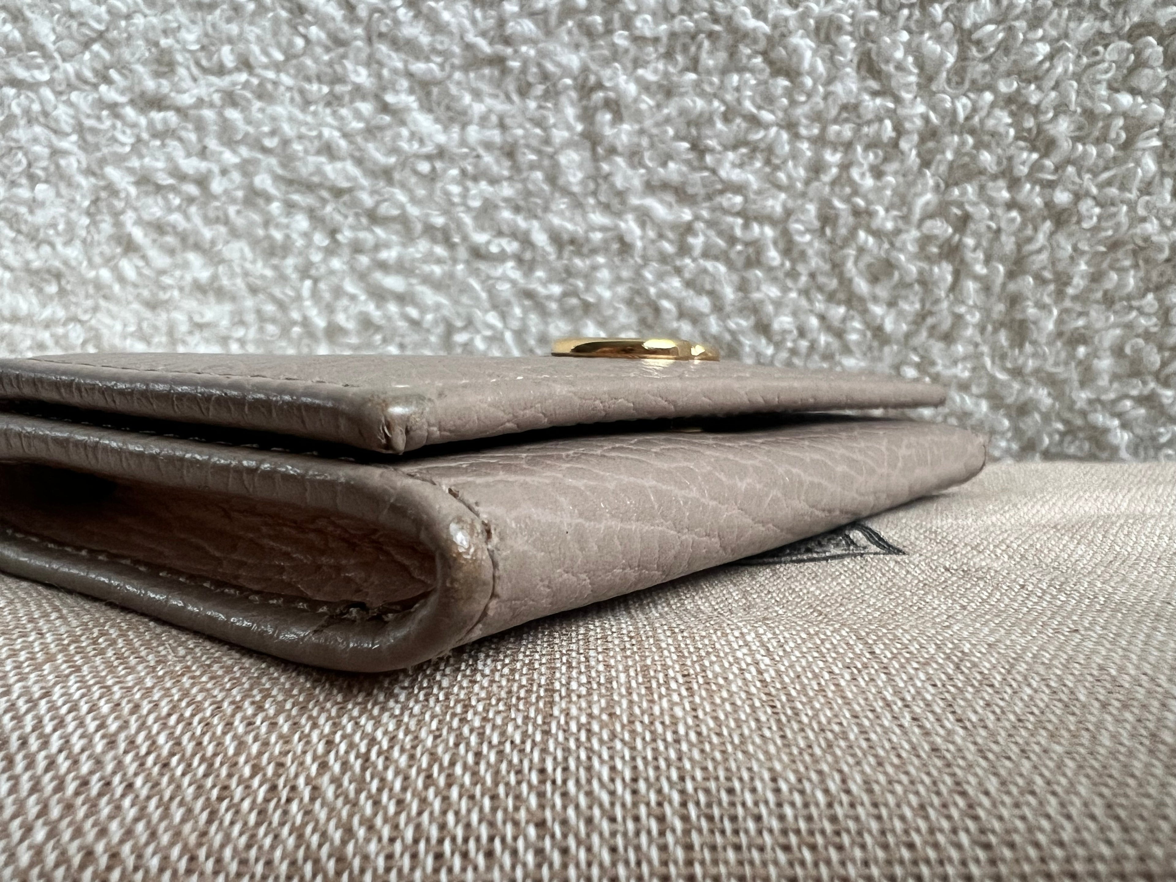 Gucci Beige Marmont Card Holder