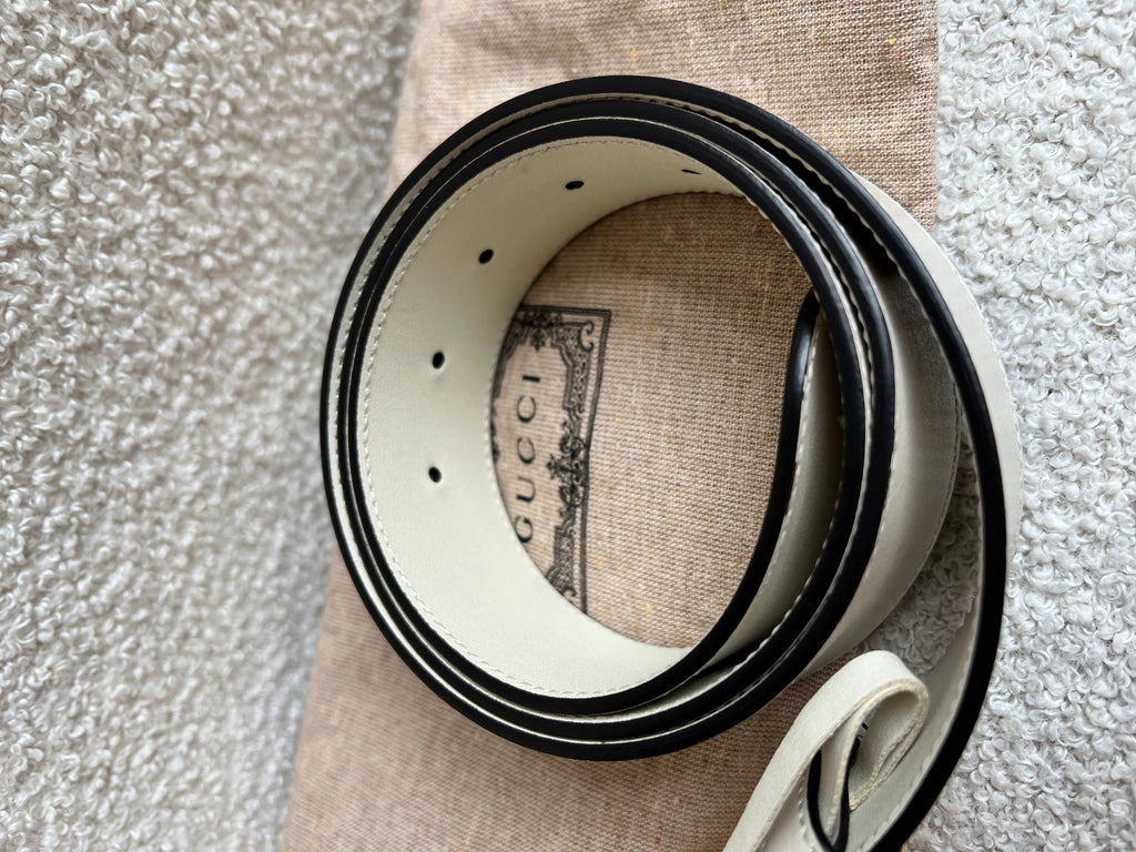 Gucci GG Marmont White Wide Leather Belt with Shiny Gold Buckle (RRP £410)