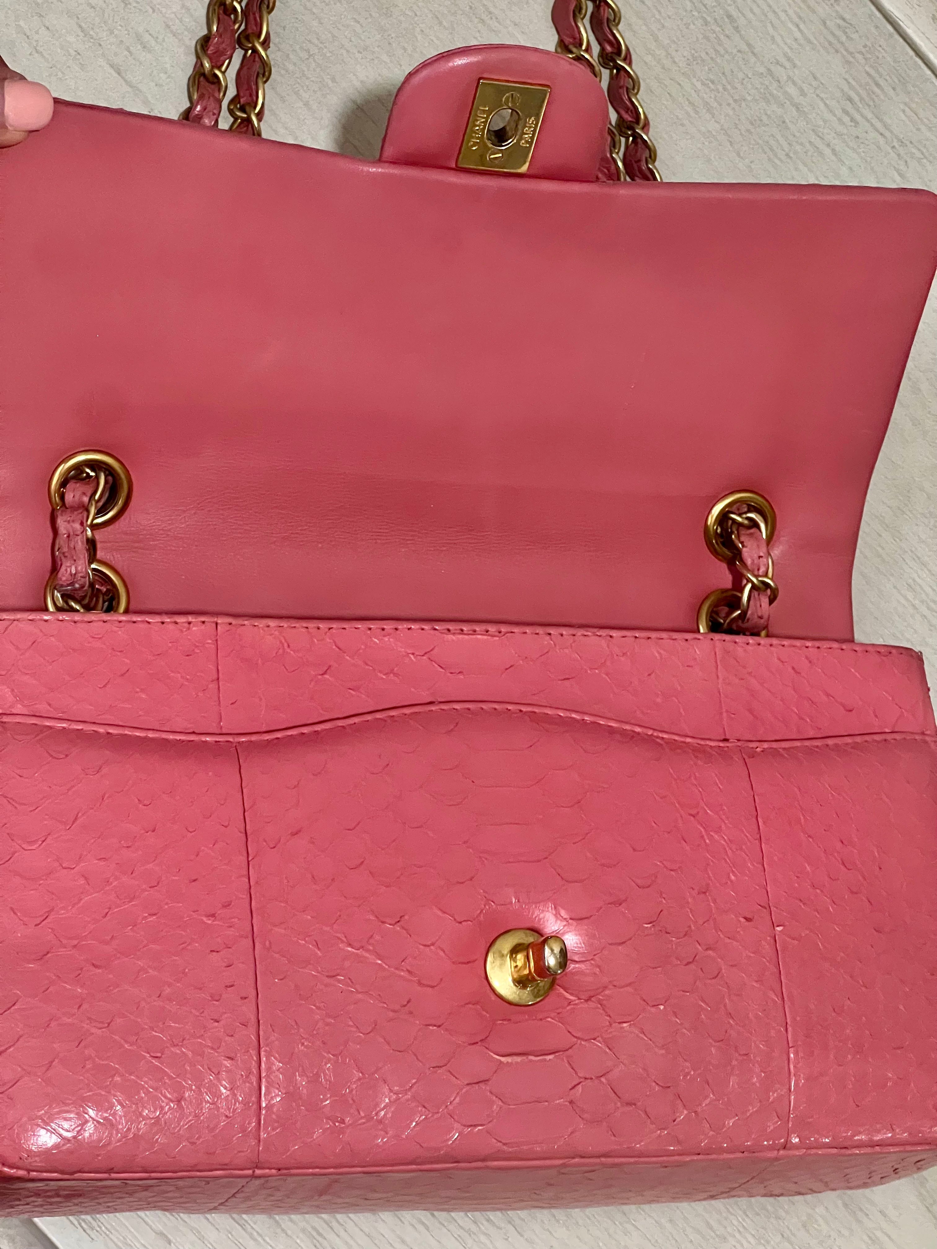 CHANEL 2.55 CLASSIC FLAP MEDIUM PINK PYTHON SHOULDER BAG