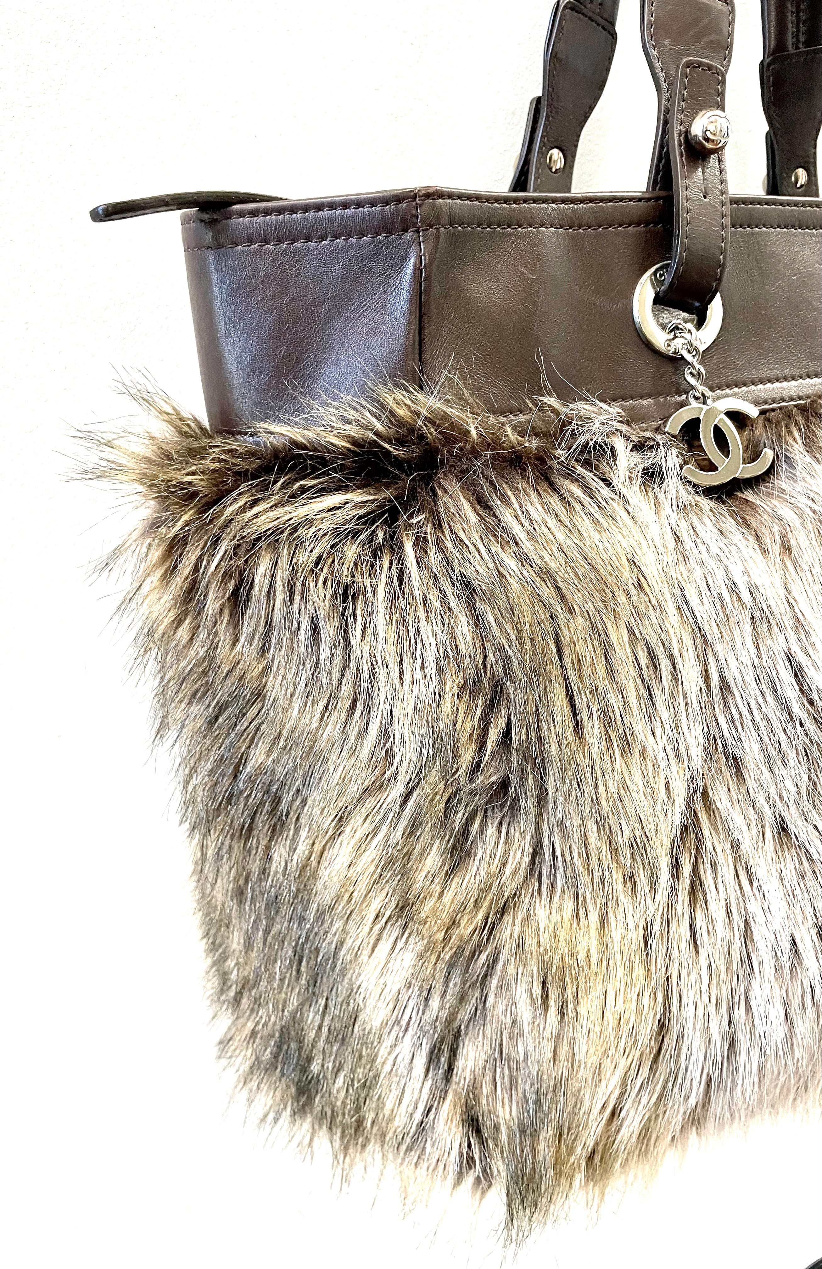 CHANEL BIARRITZ FUR LARGE TOTE BAG