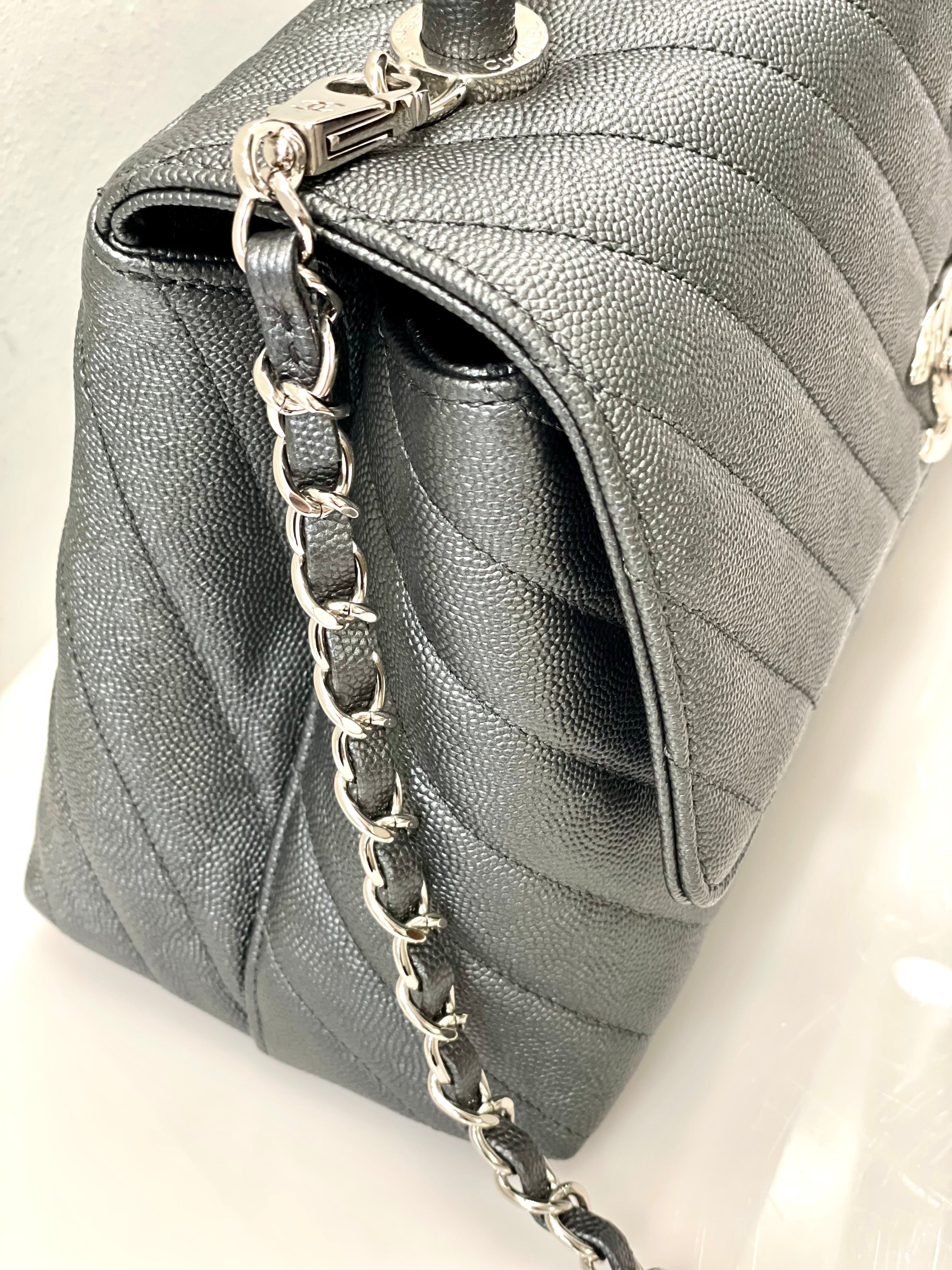 CHANEL CAVIAR METALLIC GRAPHITE MEDIUM COCO HANDBAG