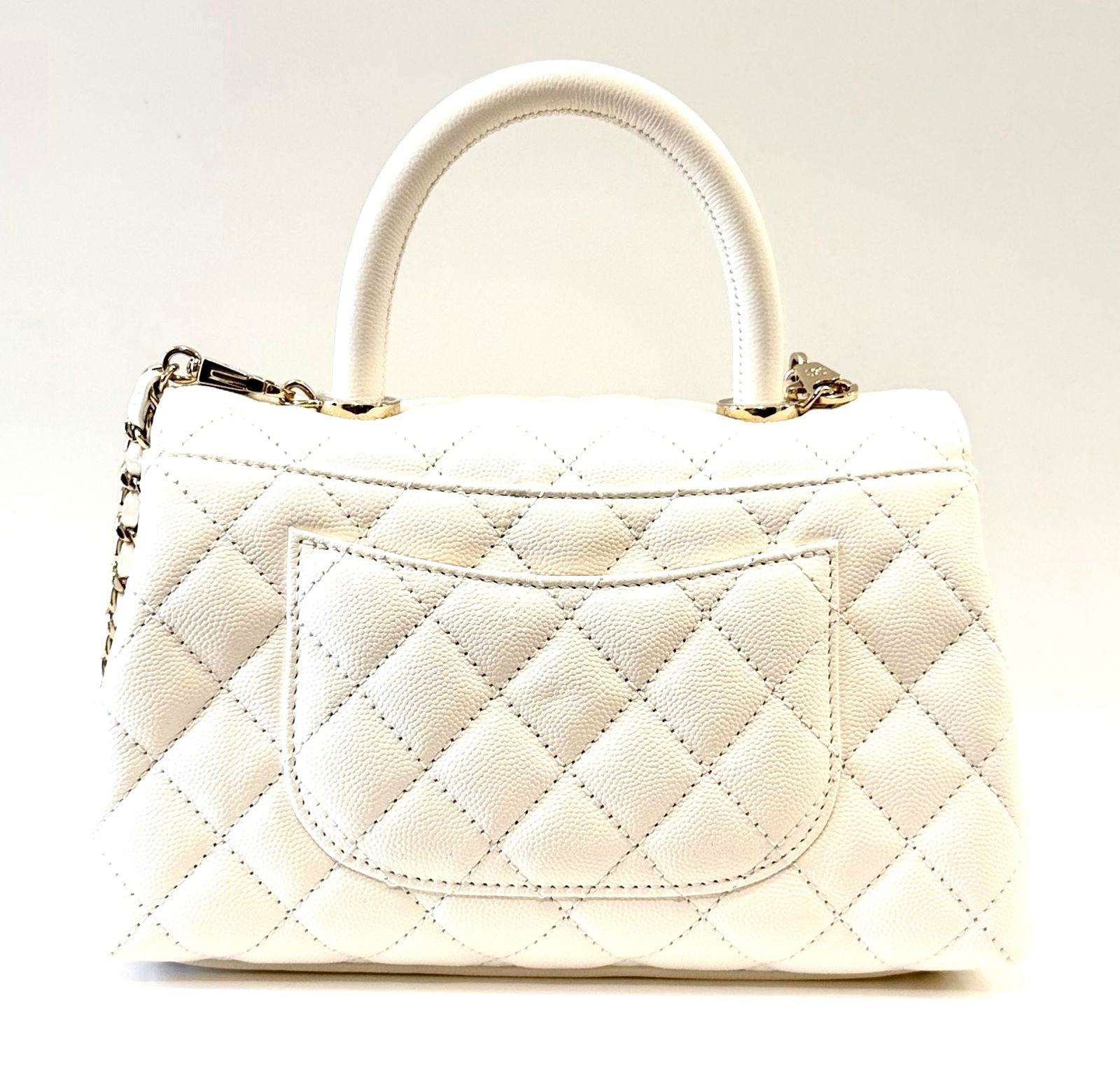 CHANEL CC CAVIAR QUILTED SMALL COCO HANDLE FLAP BAG IN WHITE
