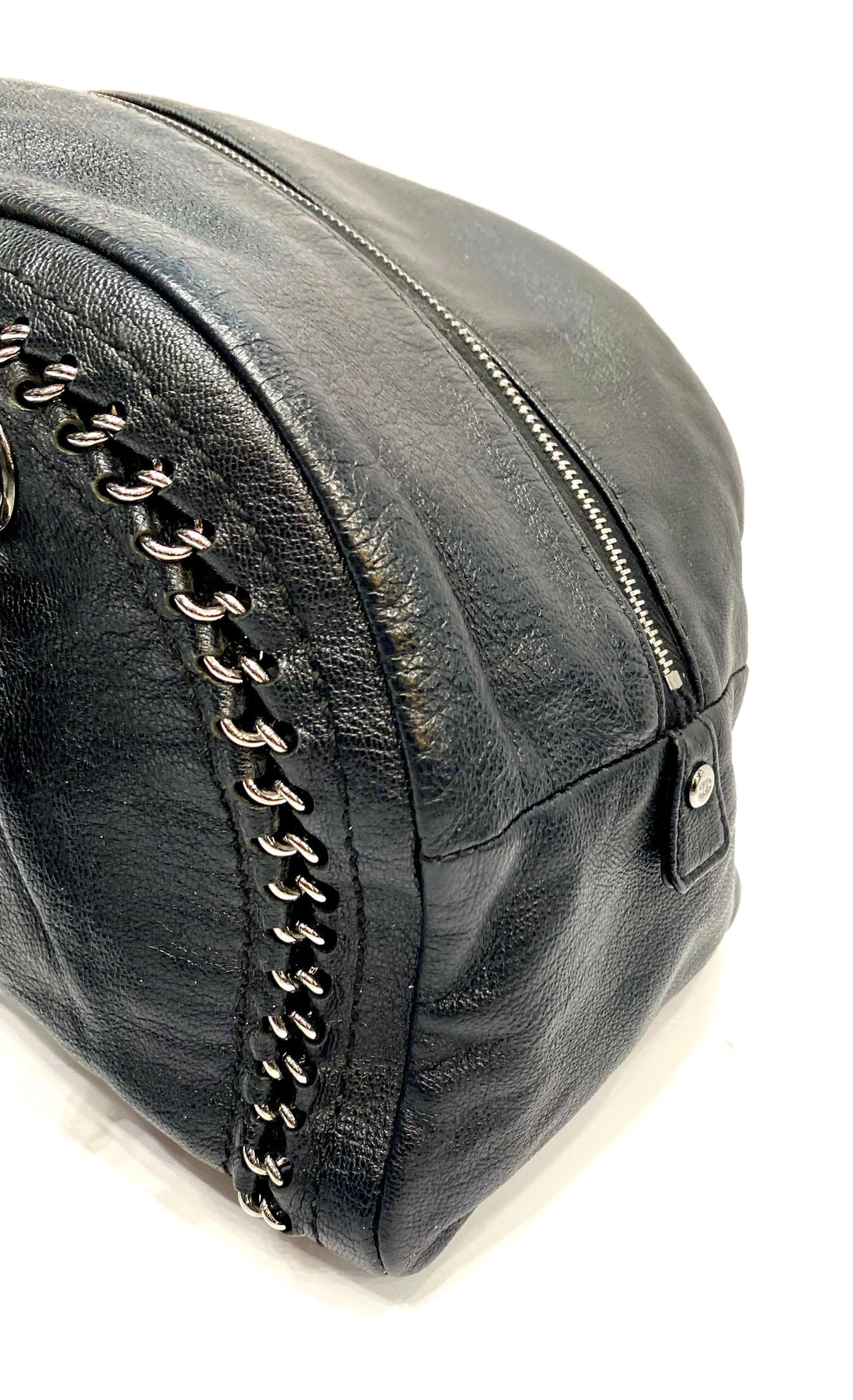 CHANEL CALFSKIN CHAIN TRIM LUXE LIGNE MEDIUM BOWLER BAG