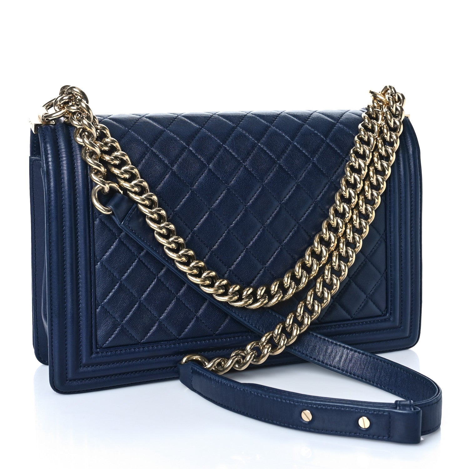 CHANEL QUILTED CALFSKIN NEW MEDIUM BOY FLAP BAG