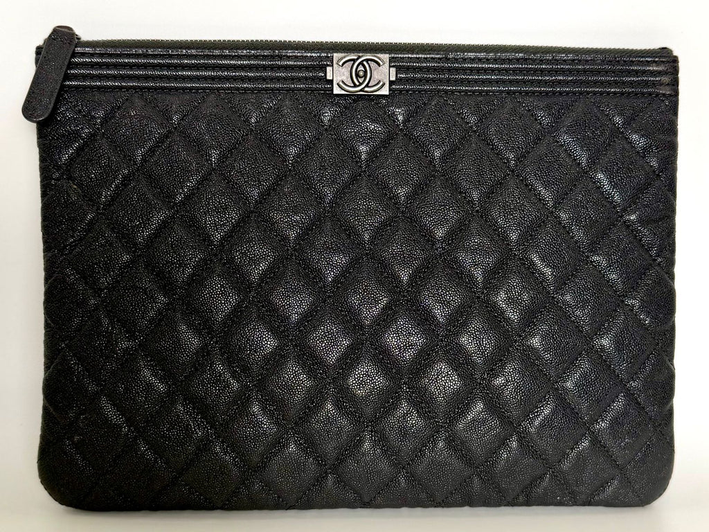 CHANEL CAVIAR QUILTED LEATHER BOY O-CASE CLUTCH BAG