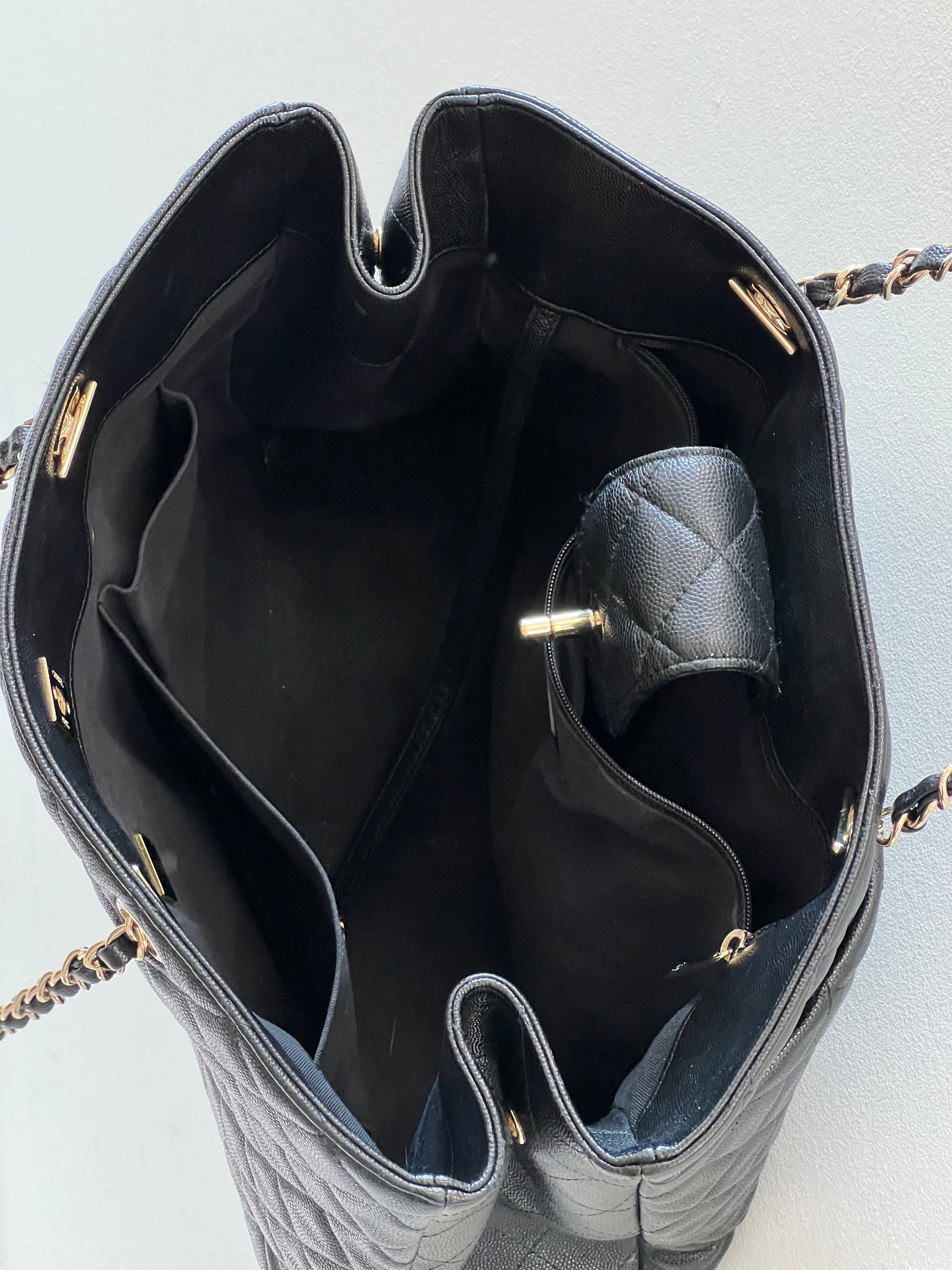 CHANEL CAVIAR QUILTED GRAND SHOPPING TOTE BAG-HS